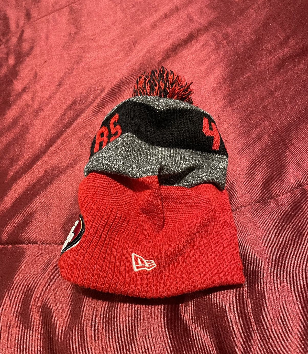 New Era 49ers New Era Pom Beanie NFL Red Size ONE SIZE - 4 Thumbnail