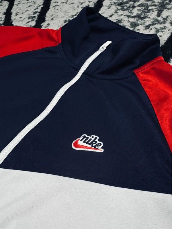 Nike Nike track jacket red navy blue M white logo Size US M / EU 48-50 / 2 - 4 Thumbnail