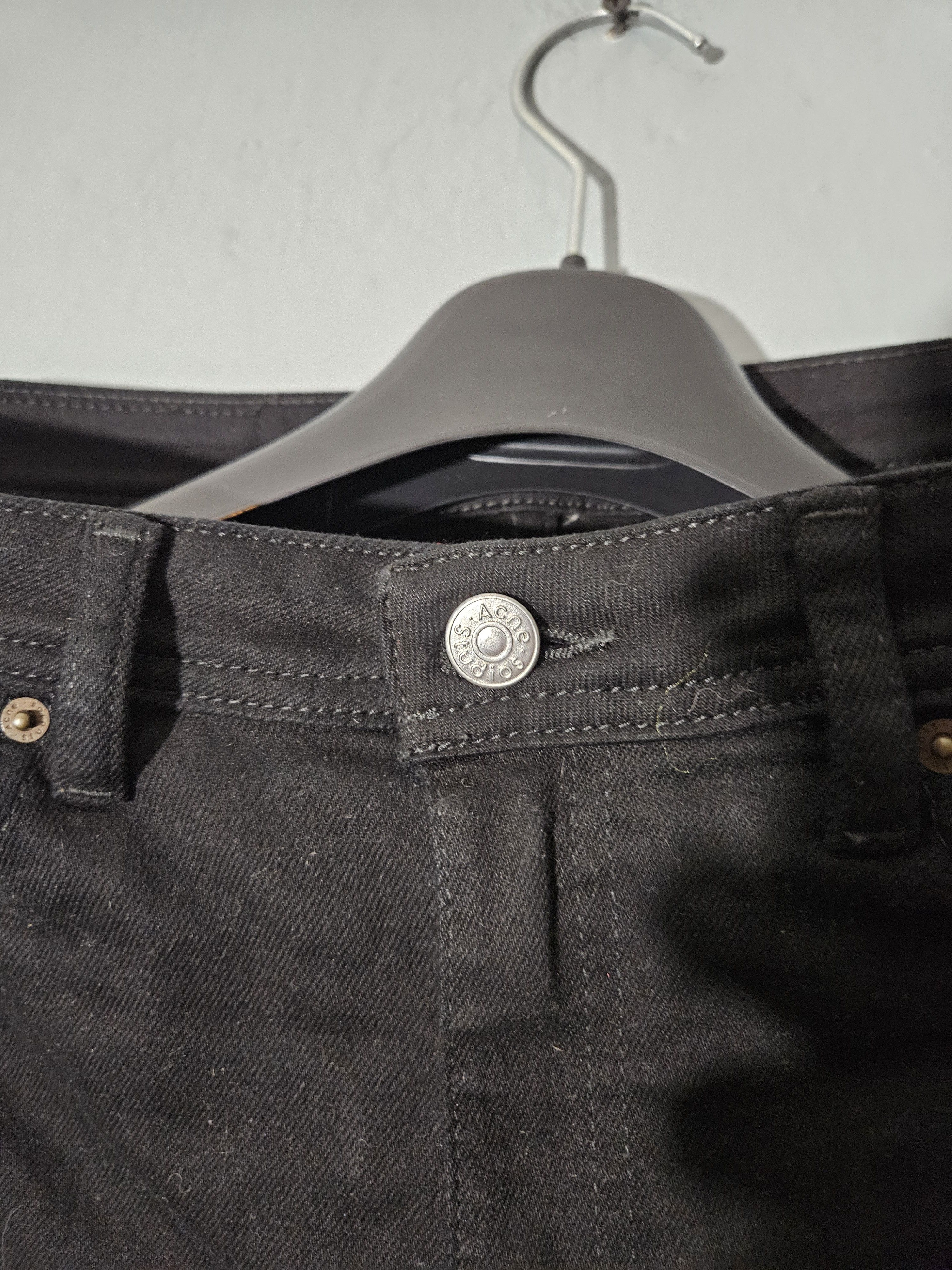Acne Studios Peg Blk Leather Back Patch Black Denim Jeans Size US 27 - 6 Thumbnail