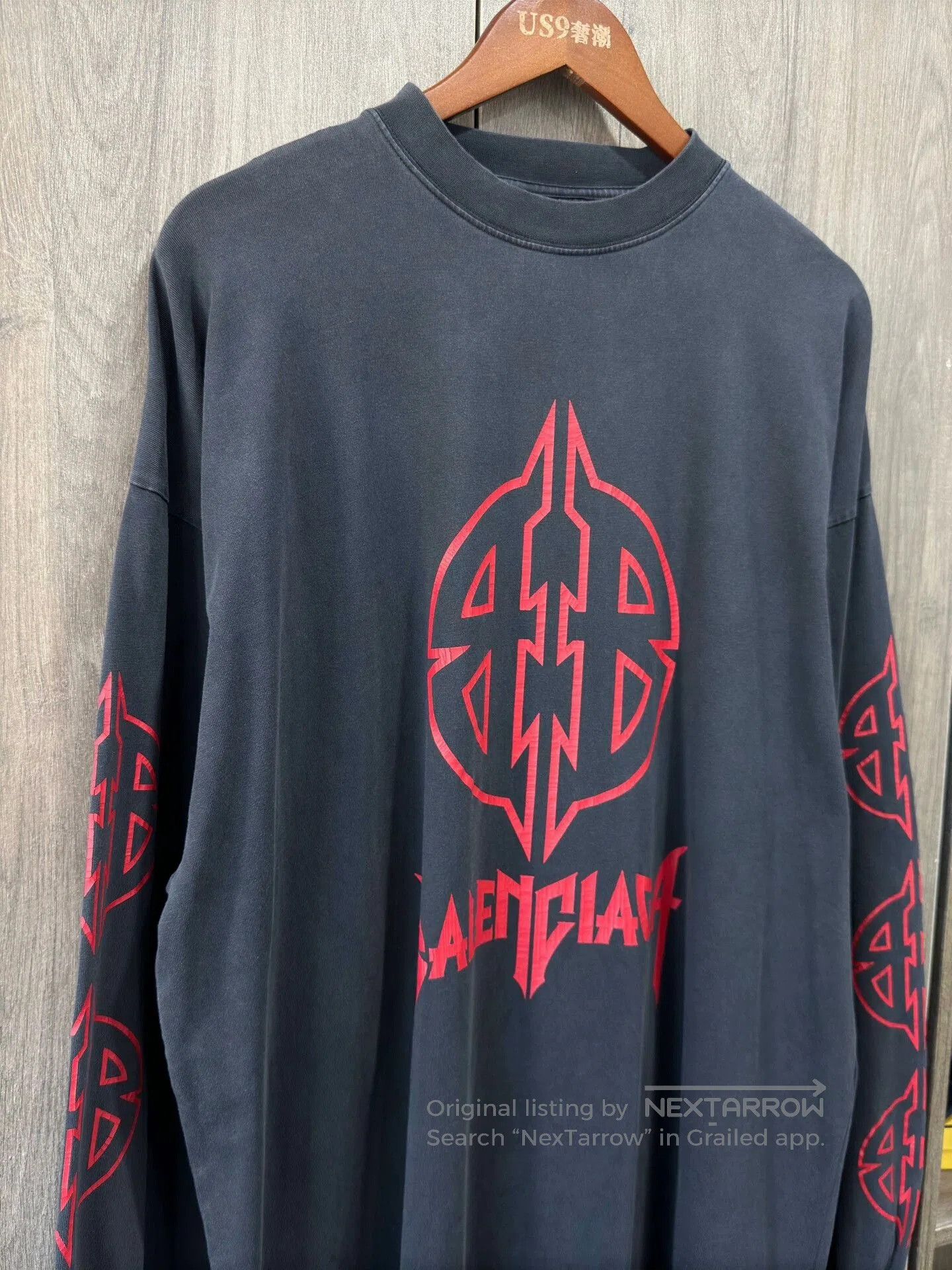 Balenciaga Balenciaga Bitcoin Distressed Longsleeve. Size US S / EU 44-46 / 1 - 4 Thumbnail