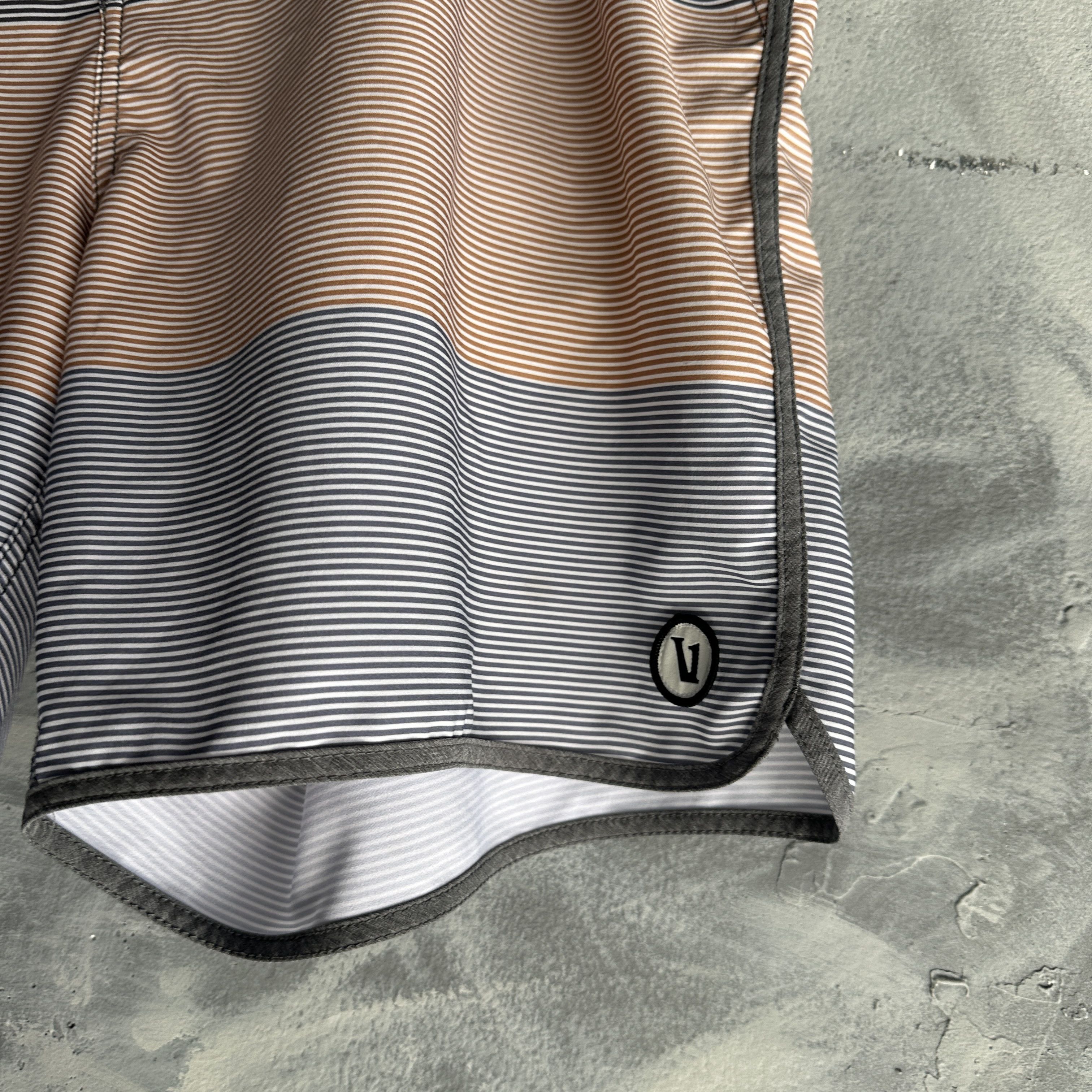 Vuori Vuori Cruise Board Shorts 38 Gray Striped Swim Trunks V314 Size US 38 / EU 54 - 5 Thumbnail