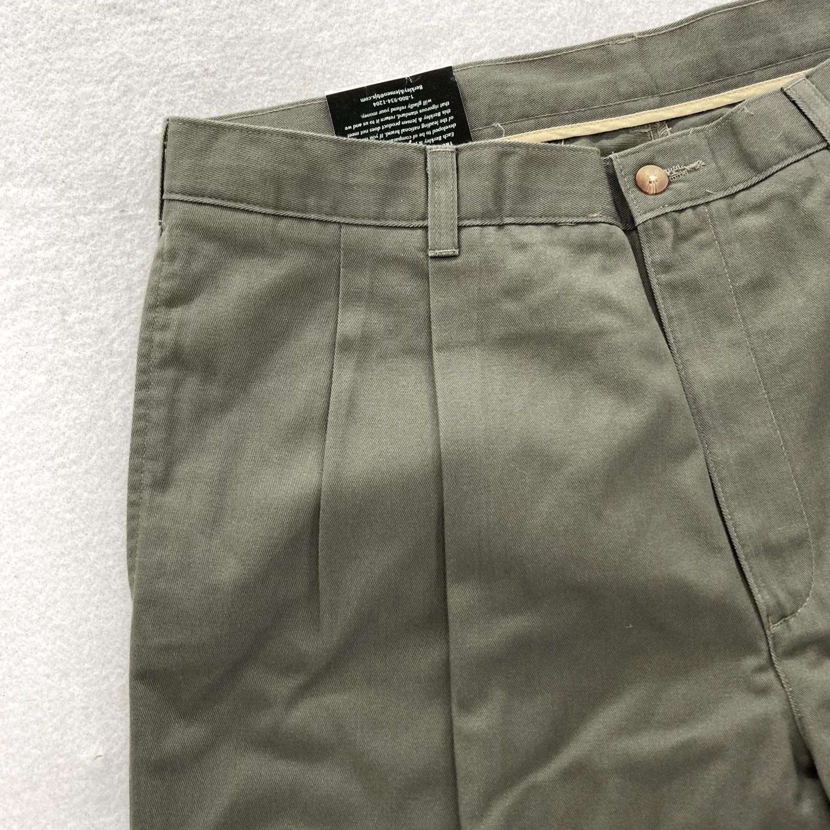 Vintage Berkley & Jensen Khaki Pants Mens 36x29 Green Wrinkle Free Pleated Tapered NWT Pants Size US 36 / EU 52 - 3 Thumbnail