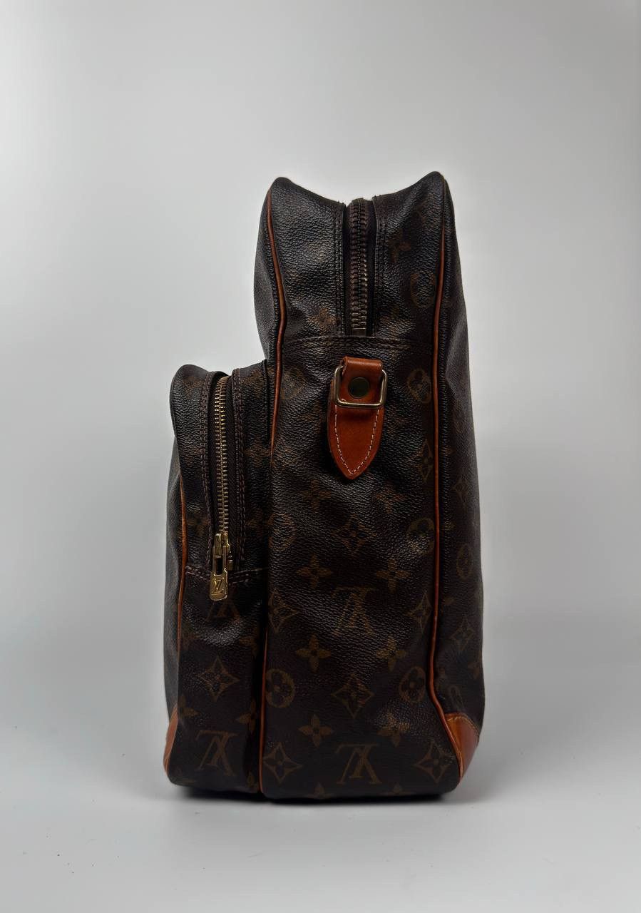 Louis Vuitton Vintage Louis Vuitton Monogram Amazon Shoulder Bag Size ONE SIZE - 4 Thumbnail
