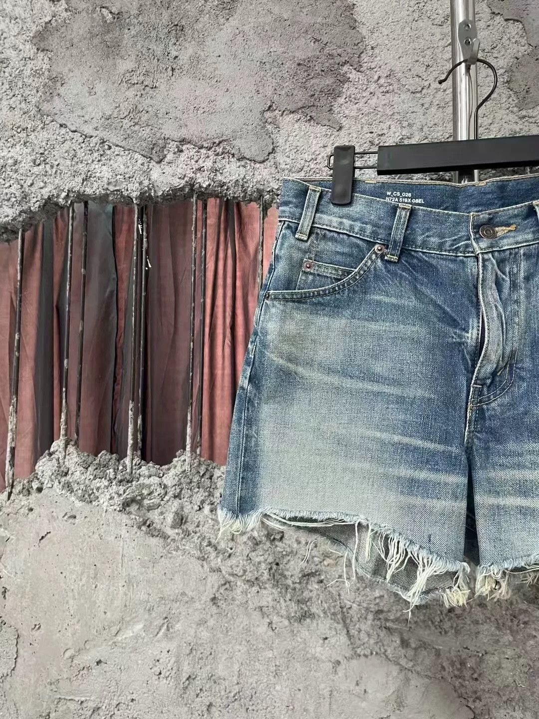Celine Celine Washed Blue Frayed Denim Shorts Size US 7 / EU 40 - 3 Thumbnail