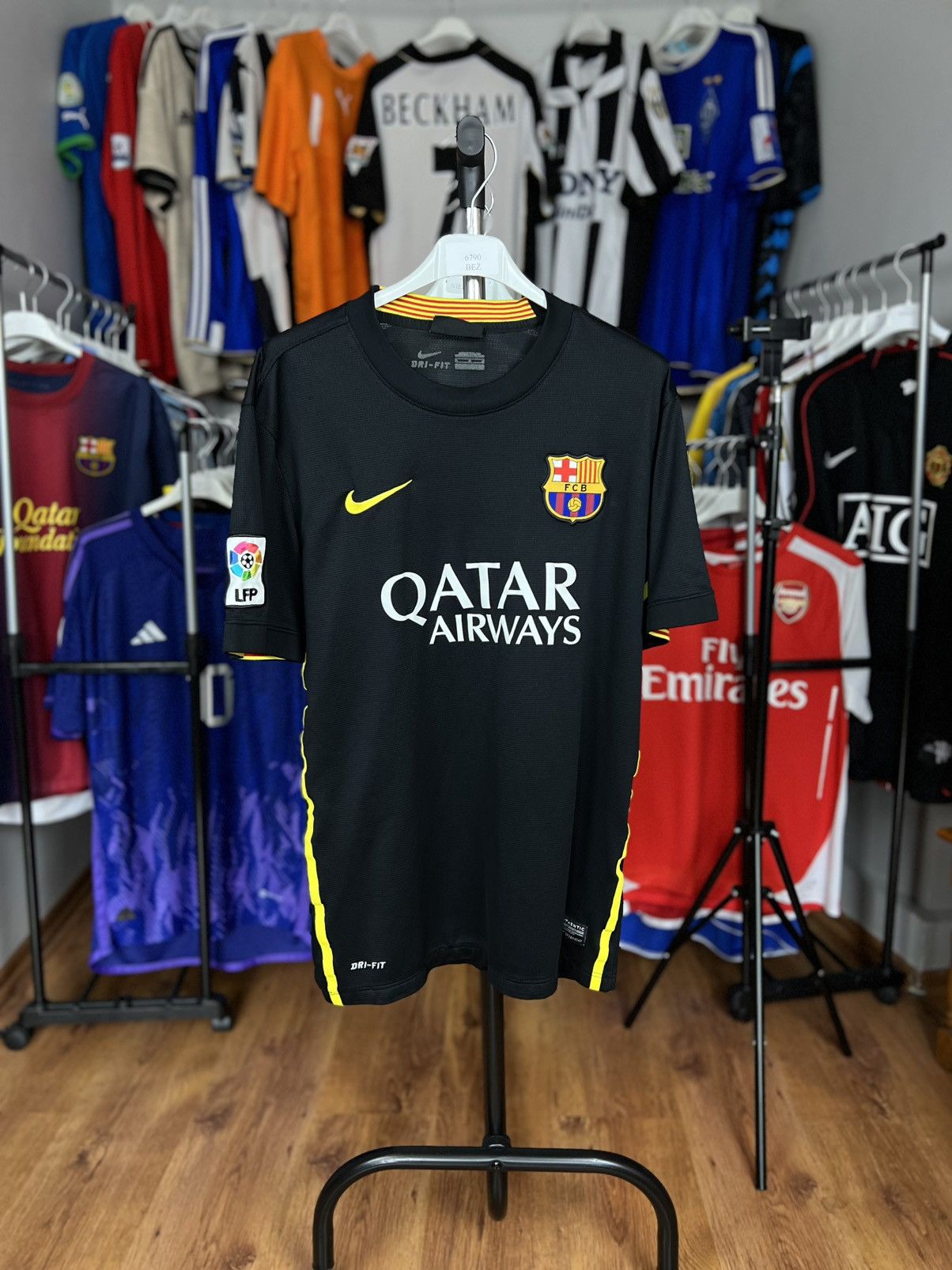Nike Soccer Jersey Nike Barcelona 2013/14 Black Kit Size US M / EU 48-50 / 2 - 1 Thumbnail