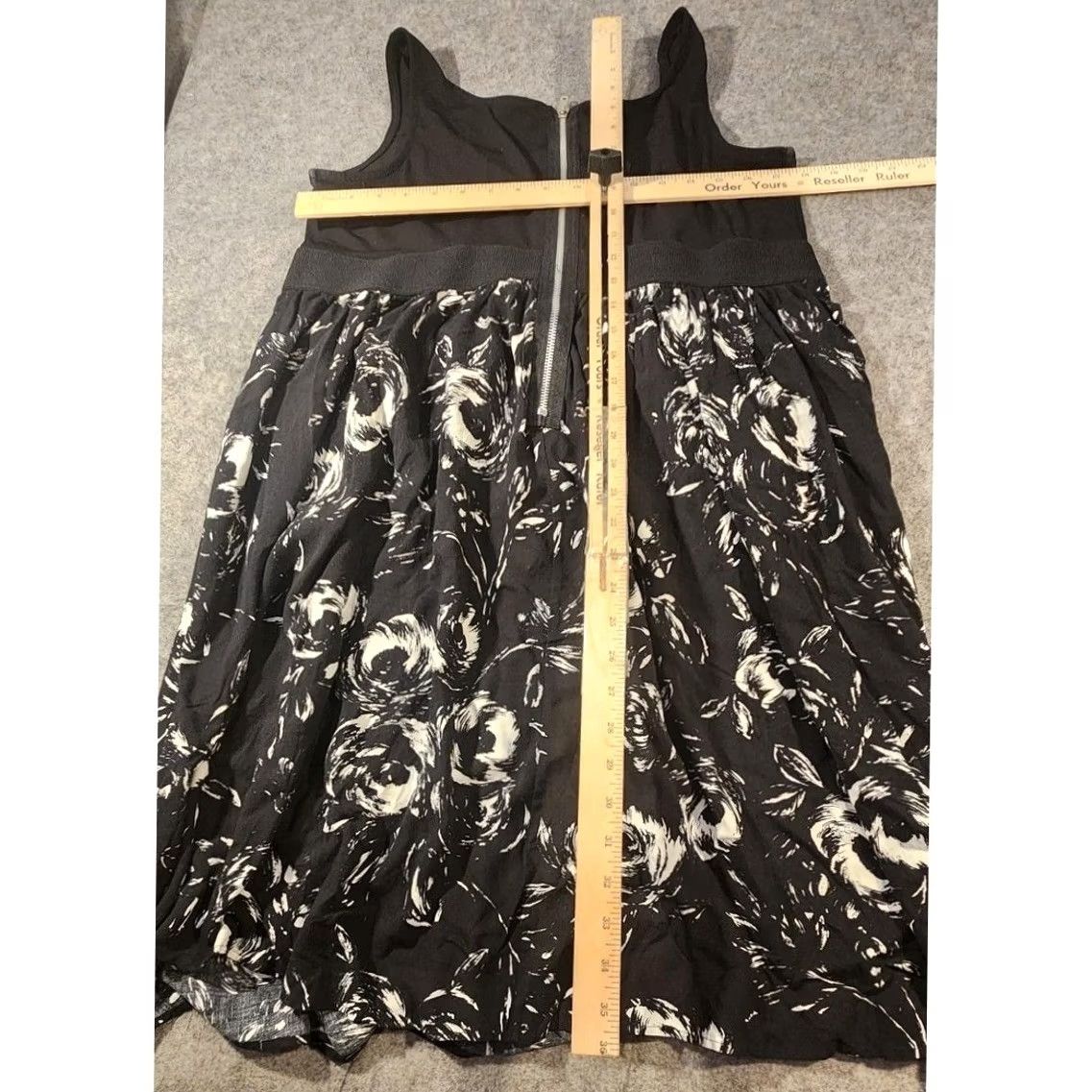 Vintage Lane Bryant Dress Womens 1X Black Floral Sleeveless Fit & Flare Scoop Neck USA Size XL / US 12-14 / IT 48-50 - 4 Thumbnail