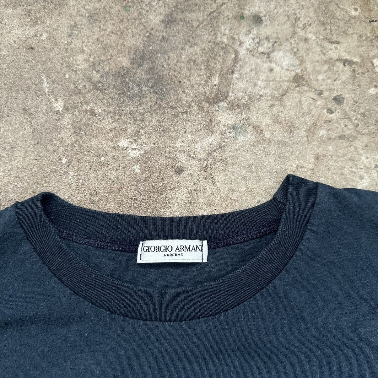 Emporio Armani Vintage giorgio Armani big logo T-Shirt Size US L / EU 52-54 / 3 - 5 Thumbnail
