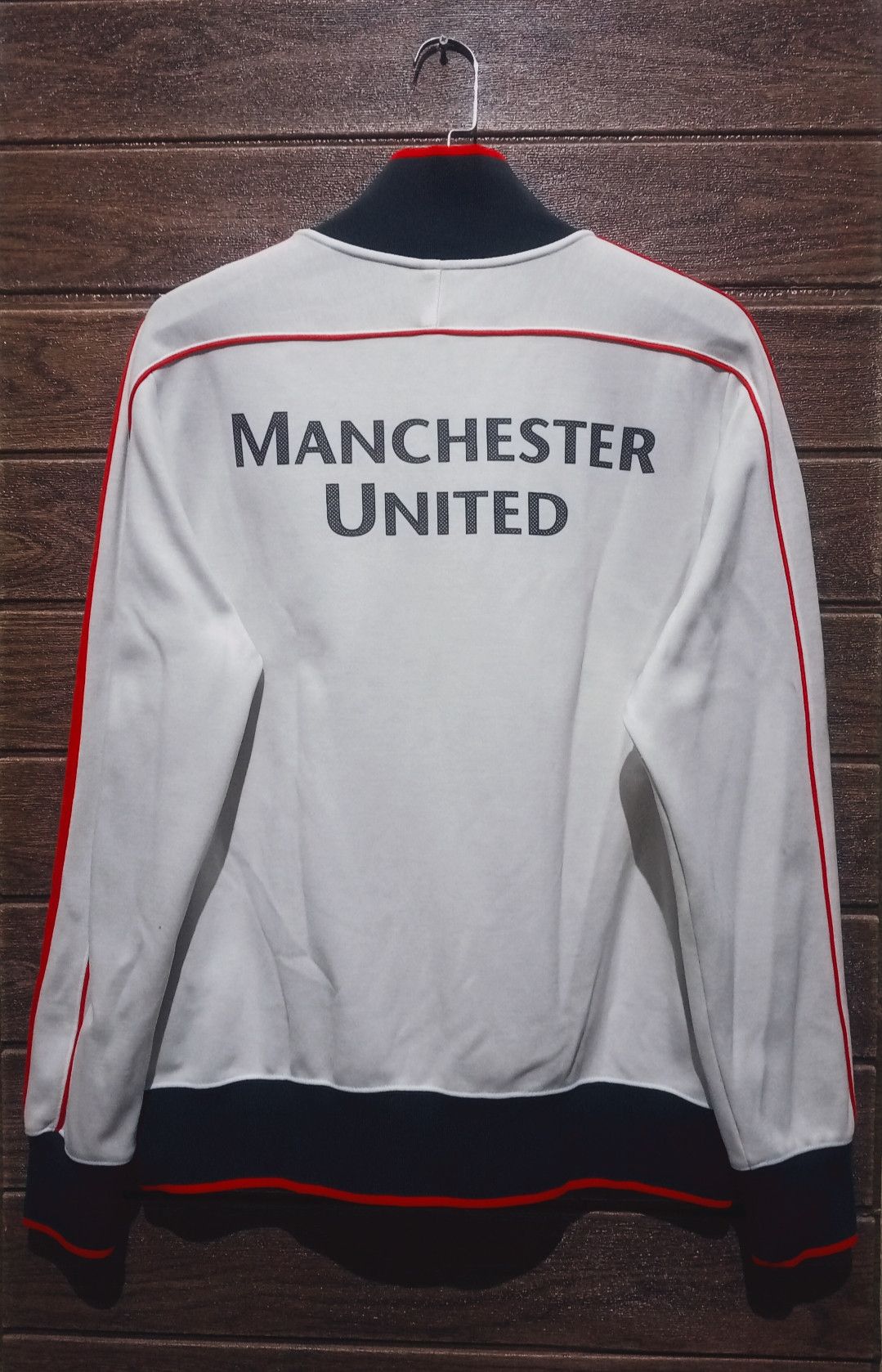 Nike Vintage Nike X Manchester United Track Jacket Very Rare Size US L / EU 52-54 / 3 - 2 Thumbnail