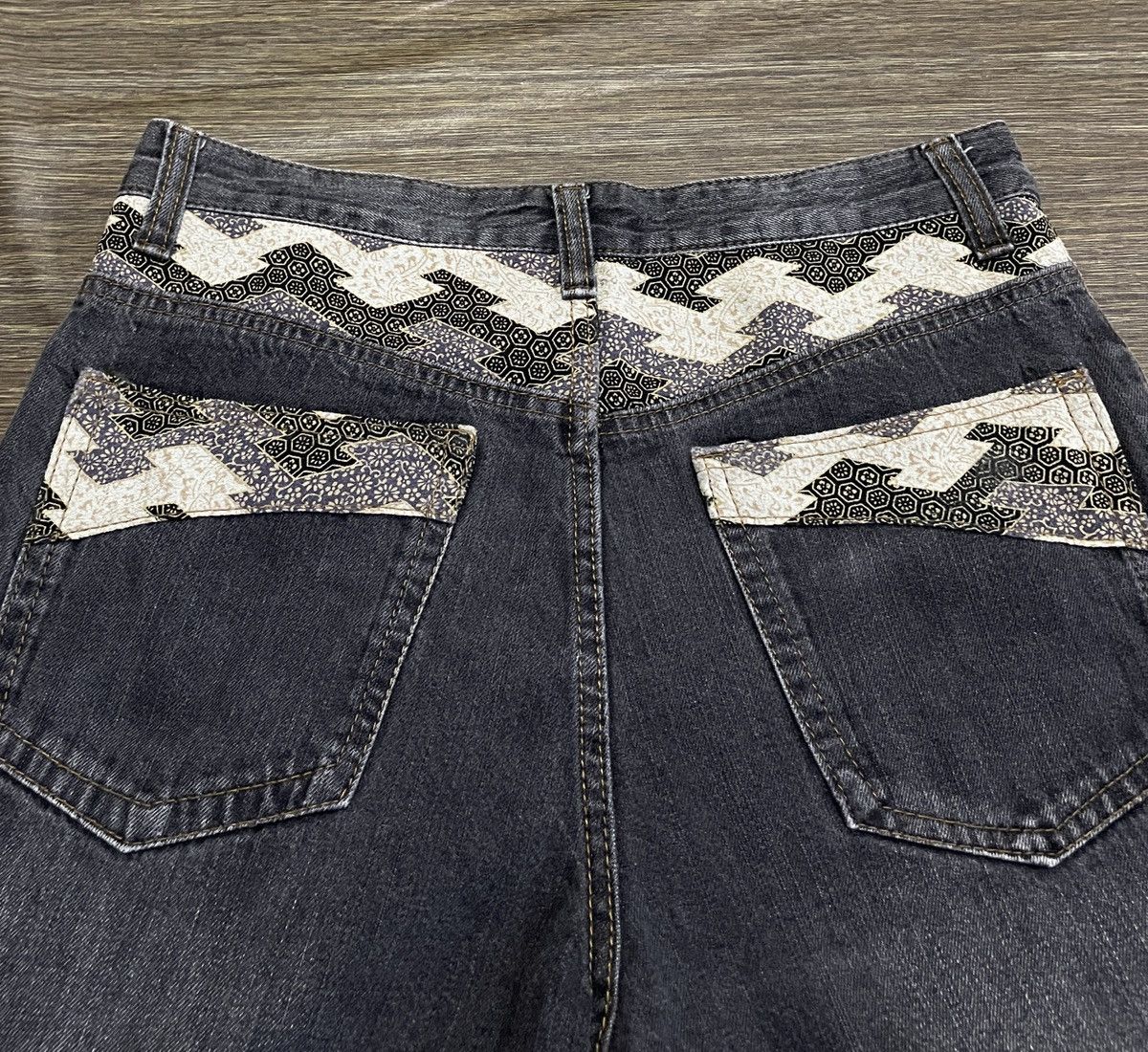 Japanese Brand Very Rare Design Vintage Japanese Brand Sukajan Jeans 1990s Size US 32 / EU 48 - 4 Thumbnail