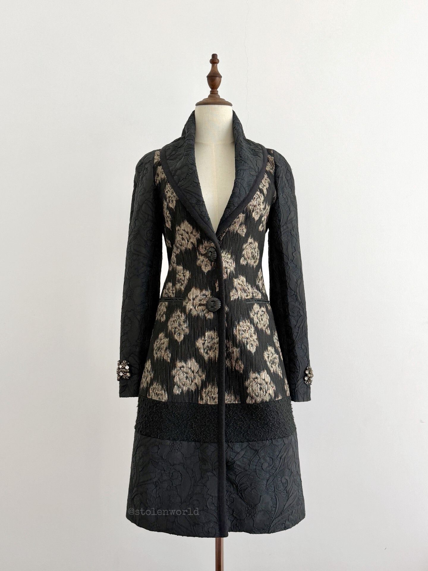 Kenzo kenzo floral embellished coat with intricate detailing Size M / US 6-8 / IT 42-44 - 1 Thumbnail