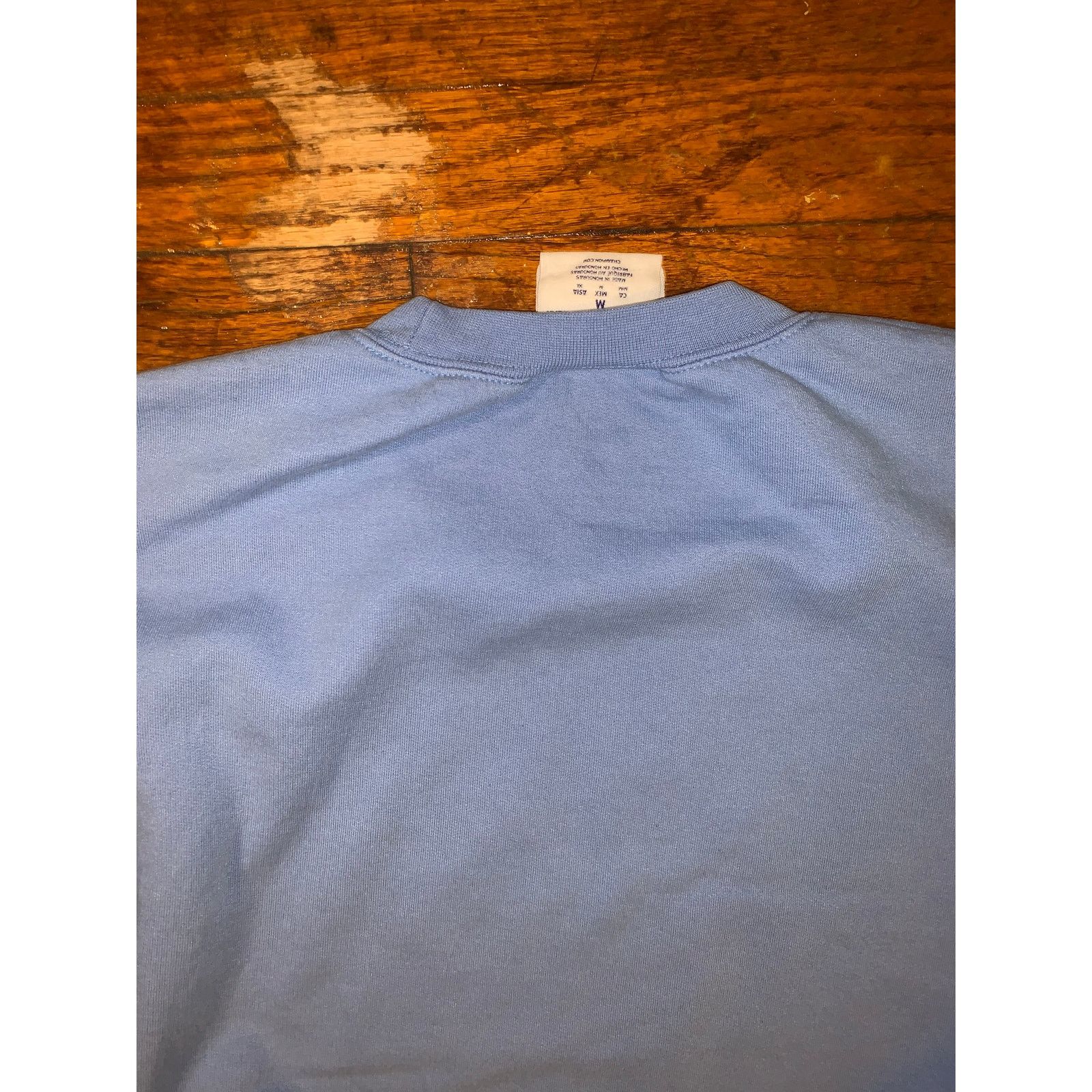 Champion × NCAA UNC Tar Heels Crewneck Sweatshirt Medium Blue Champion NCAA Size US M / EU 48-50 / 2 - 8 Thumbnail
