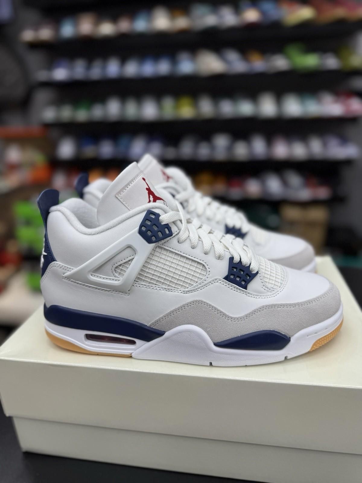 Jordan Brand Jordan 4 Navy SB Men’s Size 10 (DR5415-100) Brand NEW Size US 10 / EU 43 - 1 Thumbnail