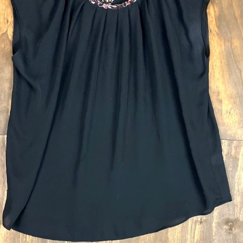 Vintage LC Lauren Conrad Blouse Womens Sleeveless XL Black Multi Floral Back Tie Pleated Crew Neck Chiffon Lightweight Casual Workwear Party/Cocktail Size XL / US 12-14 / IT 48-50 - 3 Thumbnail