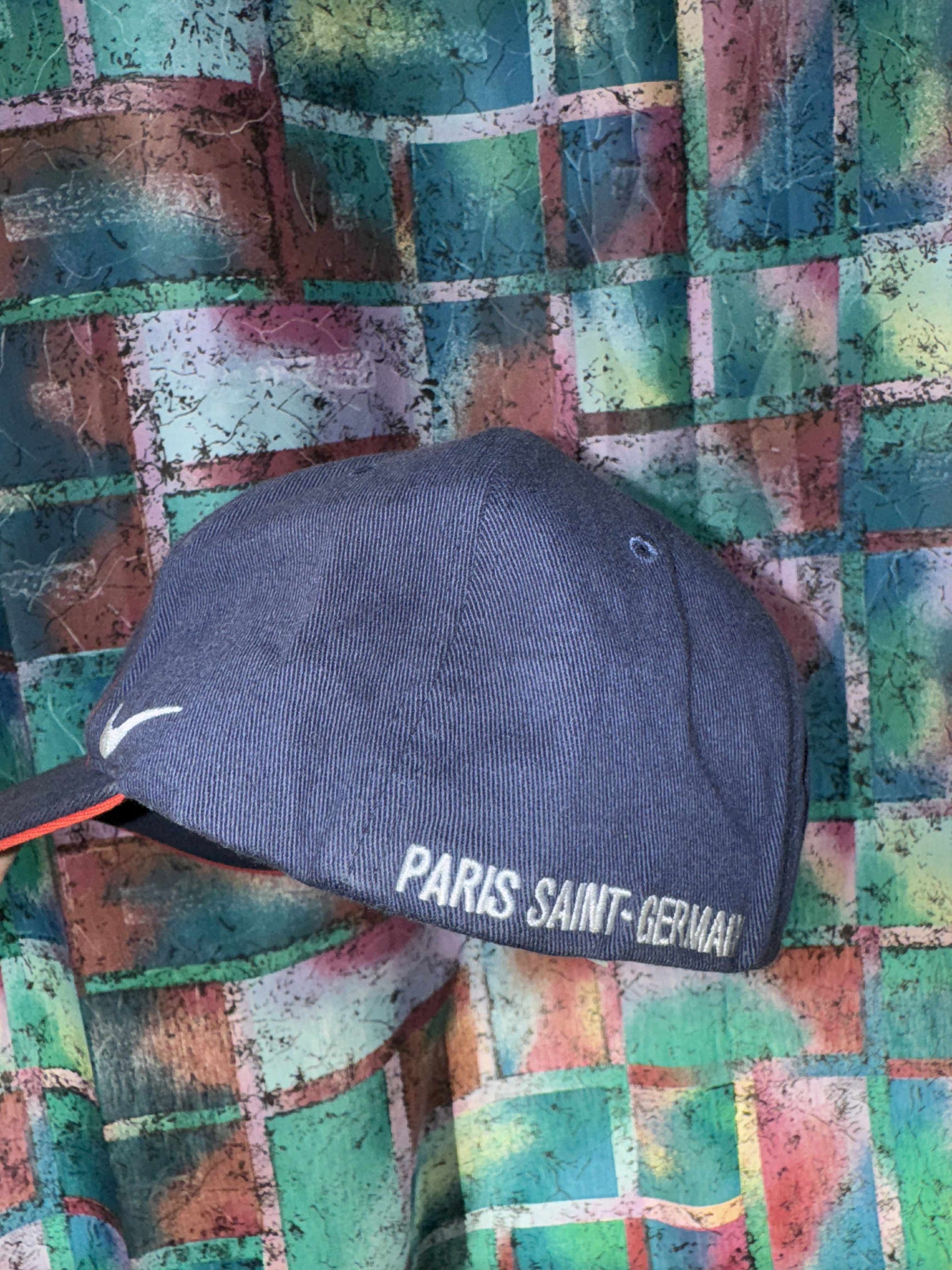 Nike PSG Paris Saint Germain 2000s Vintage Cap Size 42 - 2 Thumbnail
