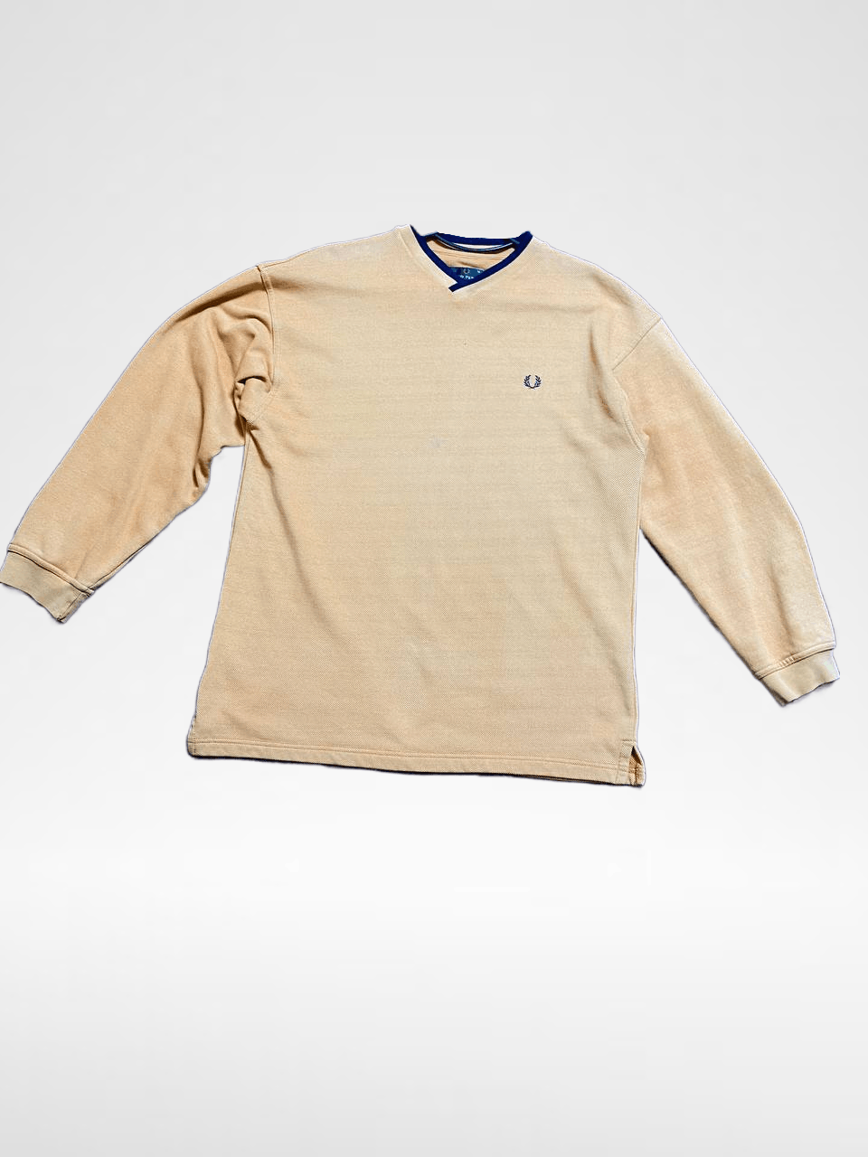 Fred Perry Logo Fred Perry Y2K Streetwear Size M Sweatshirt Size US M / EU 48-50 / 2 - 1 Thumbnail