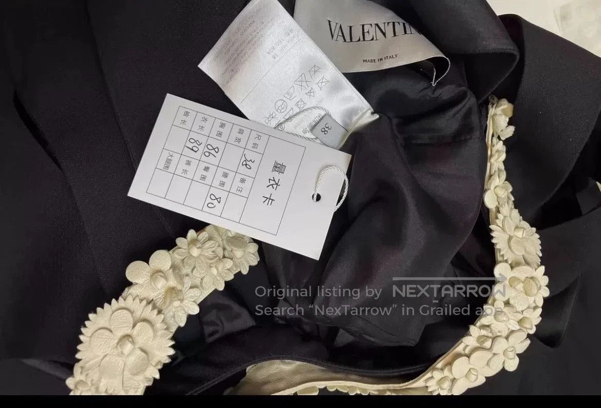 Valentino Valentino Runway Black Dress Size 38. Size US M / EU 48-50 / 2 - 5 Thumbnail