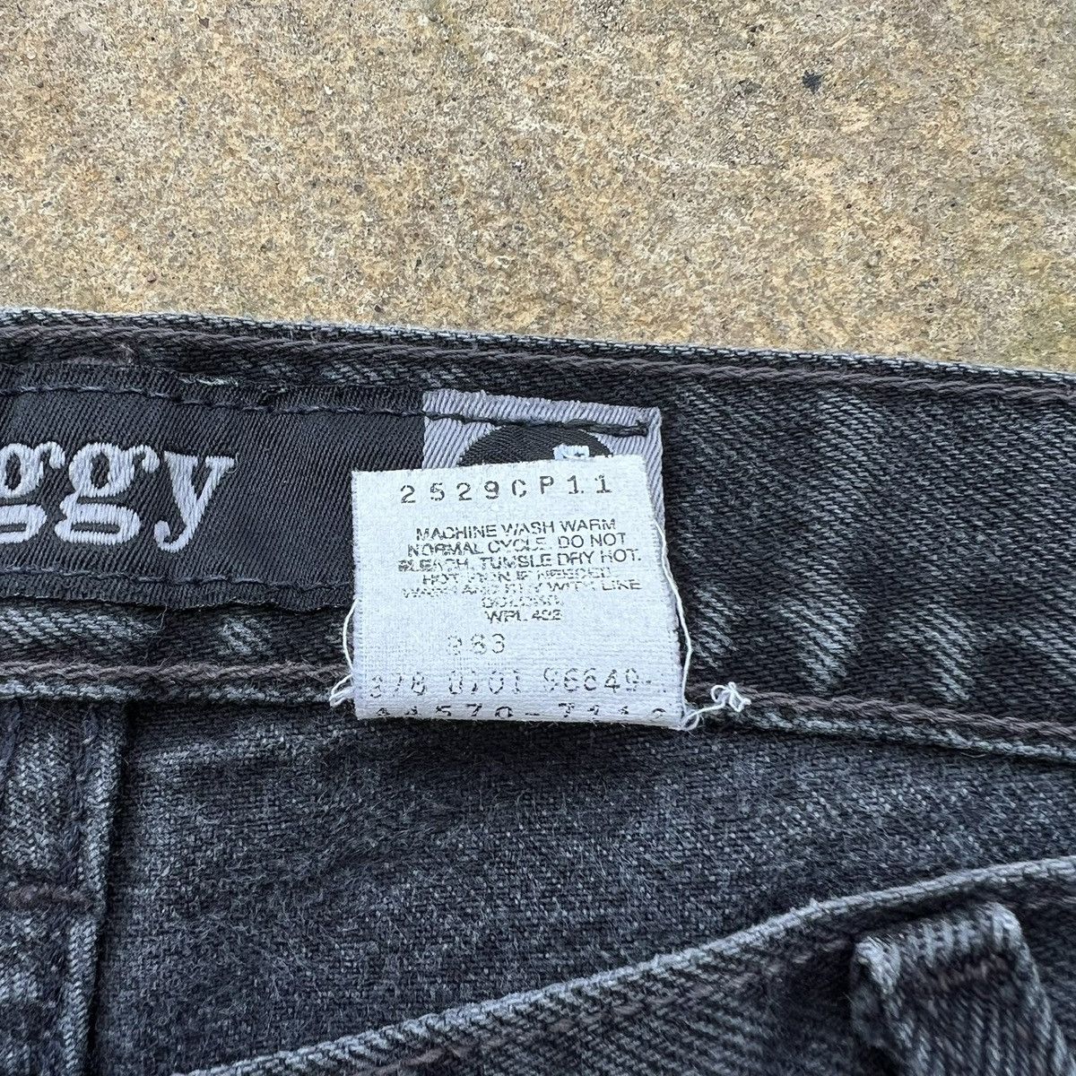 Levi's × Levi's Made & Crafted × Levi's Vintage Clothing Vintage 2001 Levi’s SilverTab baggy washed black pants Size US 37 - 6 Thumbnail