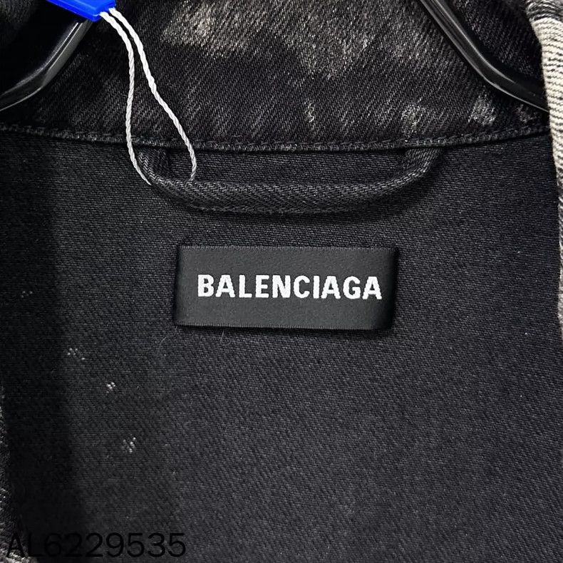 Balenciaga Balenciaga Ink-splashing denim jacket 2502-Nextarrow Size US M / EU 48-50 / 2 - 4 Thumbnail