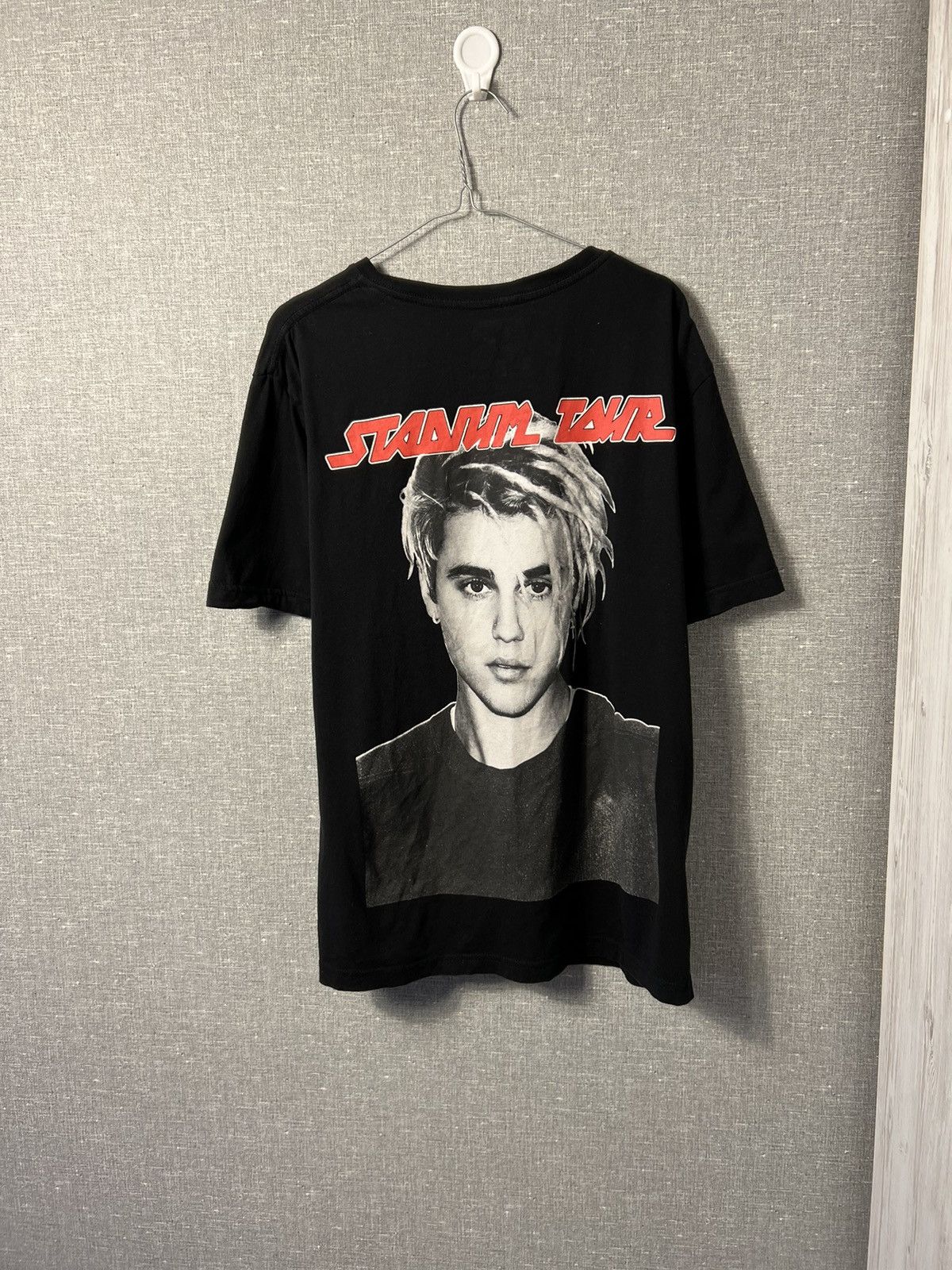 Other 2017 Justin Bieber Purpose Stadium Tour Big Logo T-Shirt Size US L / EU 52-54 / 3 - 1 Thumbnail