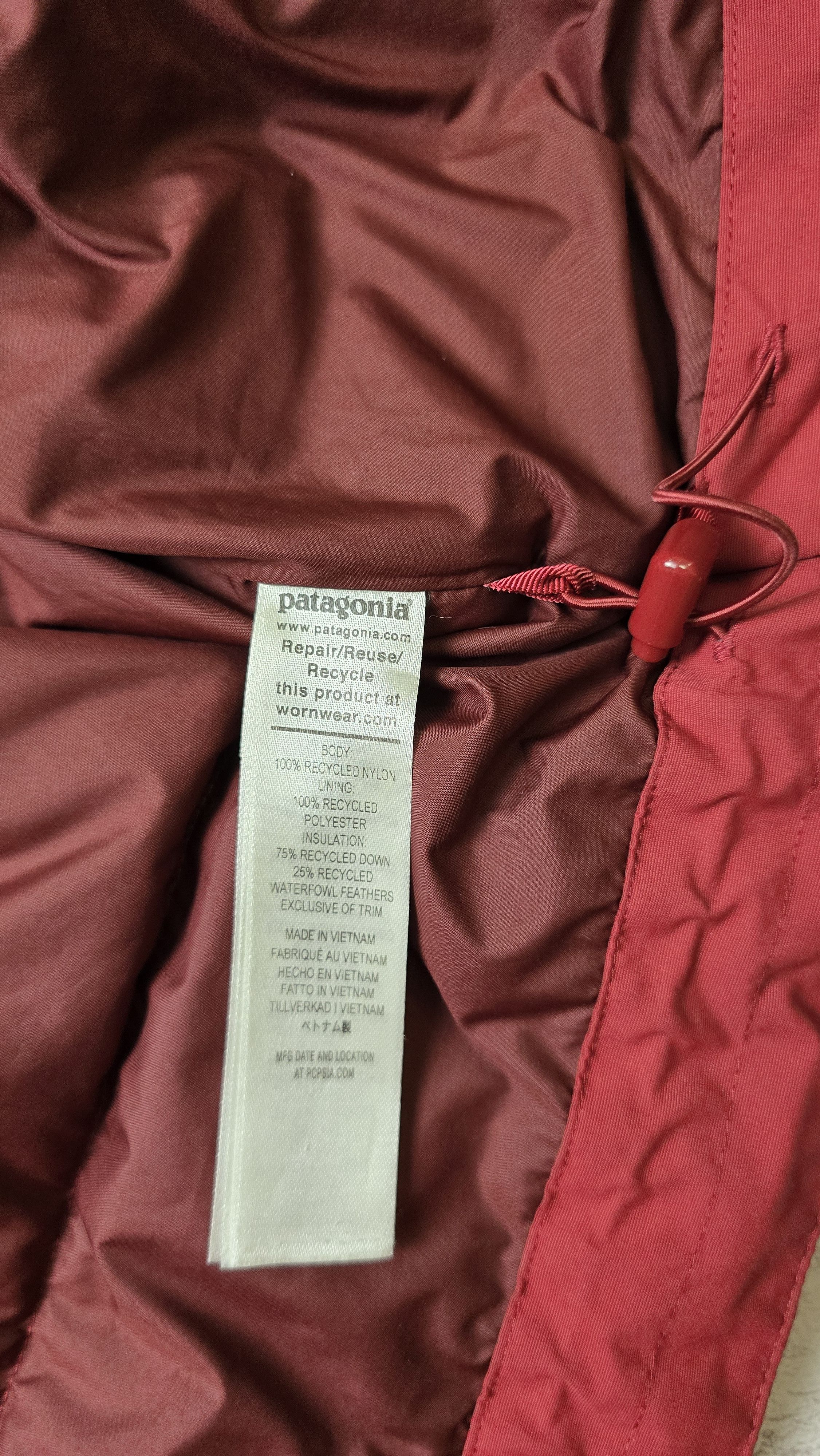Patagonia Patagonia Hooded Down Puffer Jacket Cropped Winter Coat Size S / US 4 / IT 40 - 21 Thumbnail