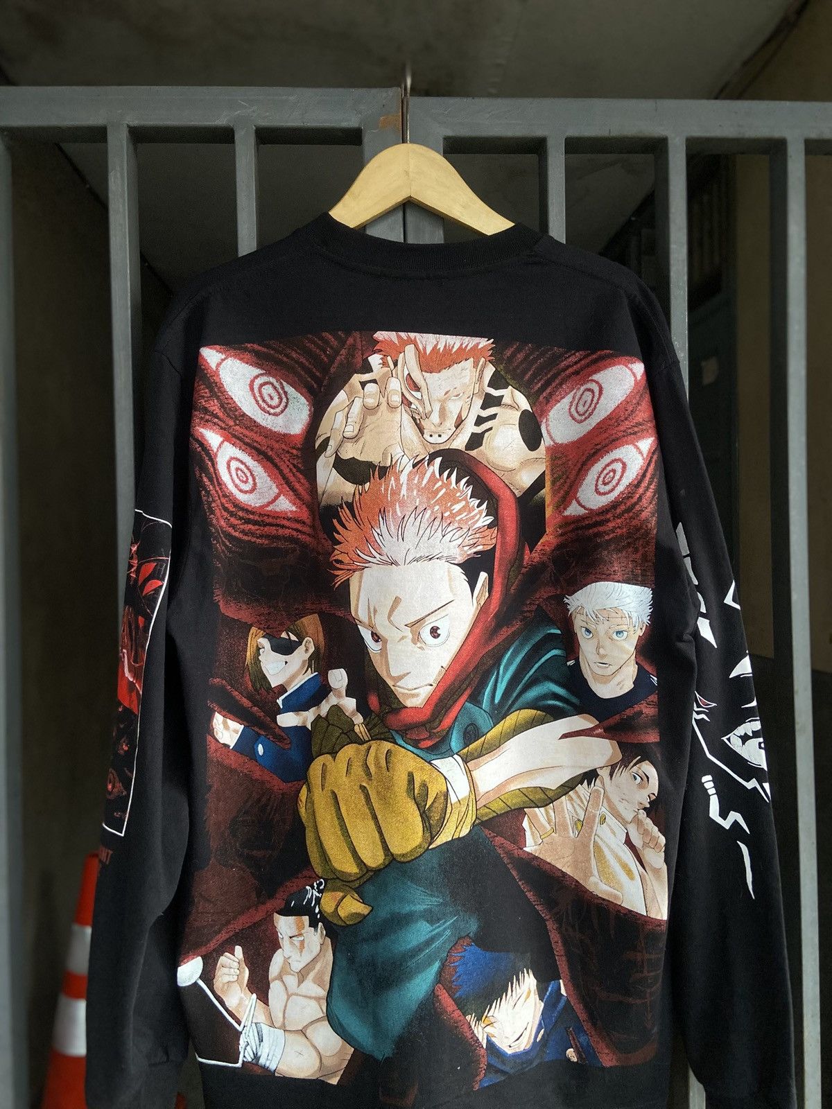 Japanese Brand × Vintage Bootleg Jujutsu Kaisen Sukuna VS Itadori Yuji Size US XL / EU 56 / 4 - 9 Thumbnail