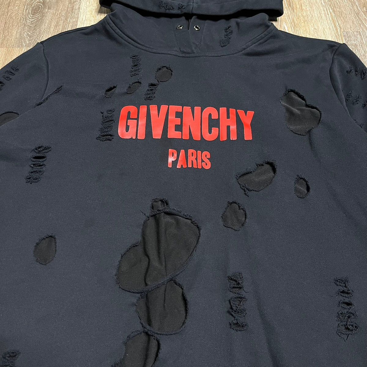 Designer × Givenchy × Riccardo Tisci RARE givenchy distressed hoodie Size US XL / EU 56 / 4 - 3 Thumbnail