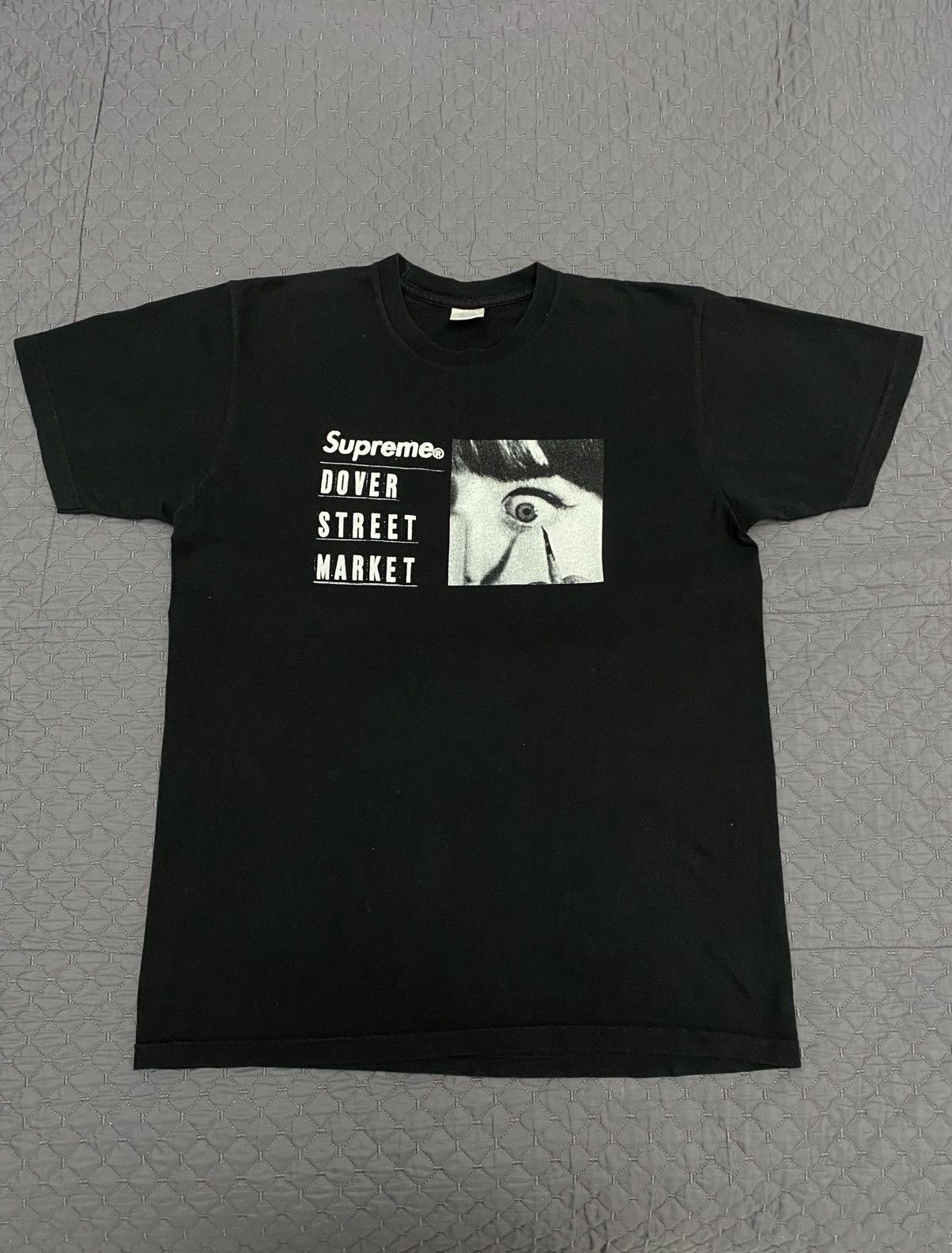 Supreme Supreme x Dover street Market 2nd Anniversary T Size US L / EU 52-54 / 3 - 1 Thumbnail