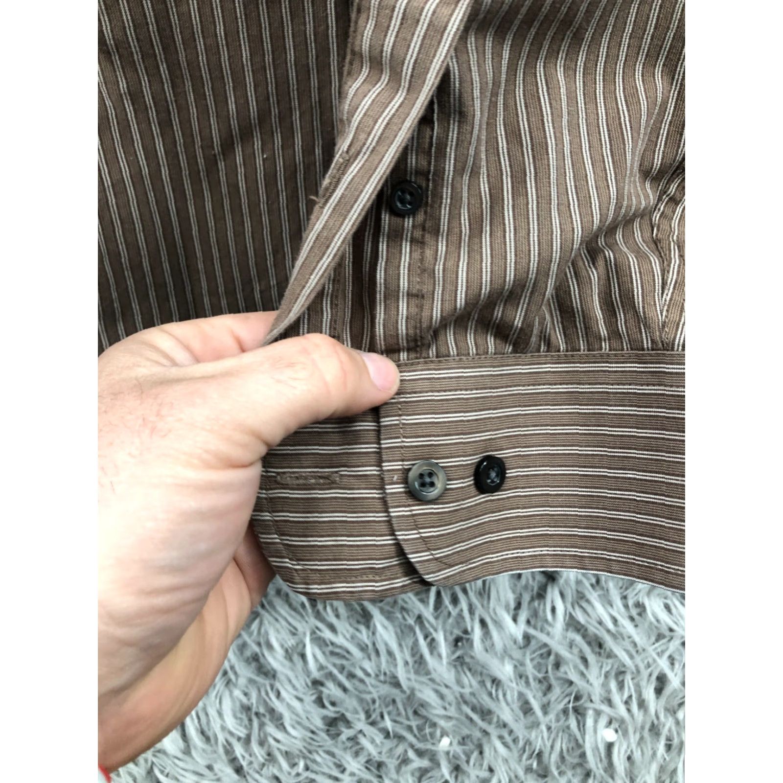 Dockers **Dockers Mens Long Sleeve Button Down Collar Brown Striped Size L** User: Dockers Mens Long Sleeve Button Down Collar Brown Striped Size L Size US L / EU 52-54 / 3 - 3 Thumbnail