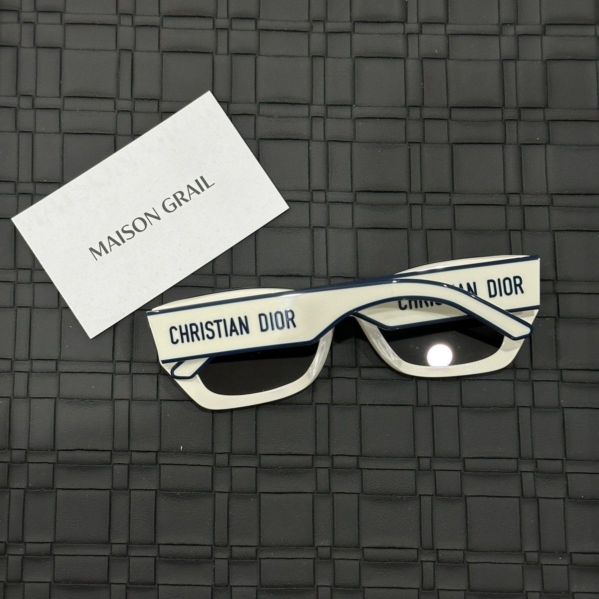 Dior DIOR DIORPACIFIC S2U 95A8 SUNGLASSES Size ONE SIZE - 2 Thumbnail