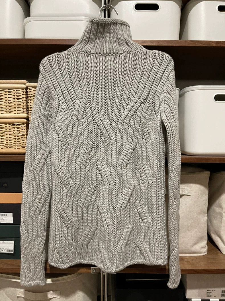 Loro Piana LORO PIANA A little cashmere sweater Size XS / US 0-2 / IT 36-38 - 2 Thumbnail