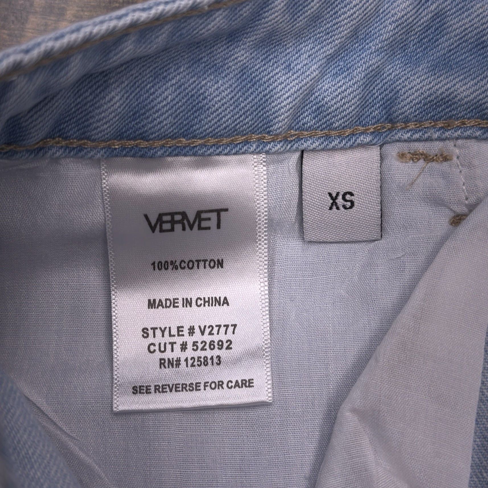 Denime Vervet Denim Cut-Off Shorts Womens XS Blue 100% Cotton Stretch Pocket 5-Pocket High Rise Button Zip Regular Bohemian Summer/Travel/Casual New Size 26" / US 2 / IT 38 - 5 Thumbnail
