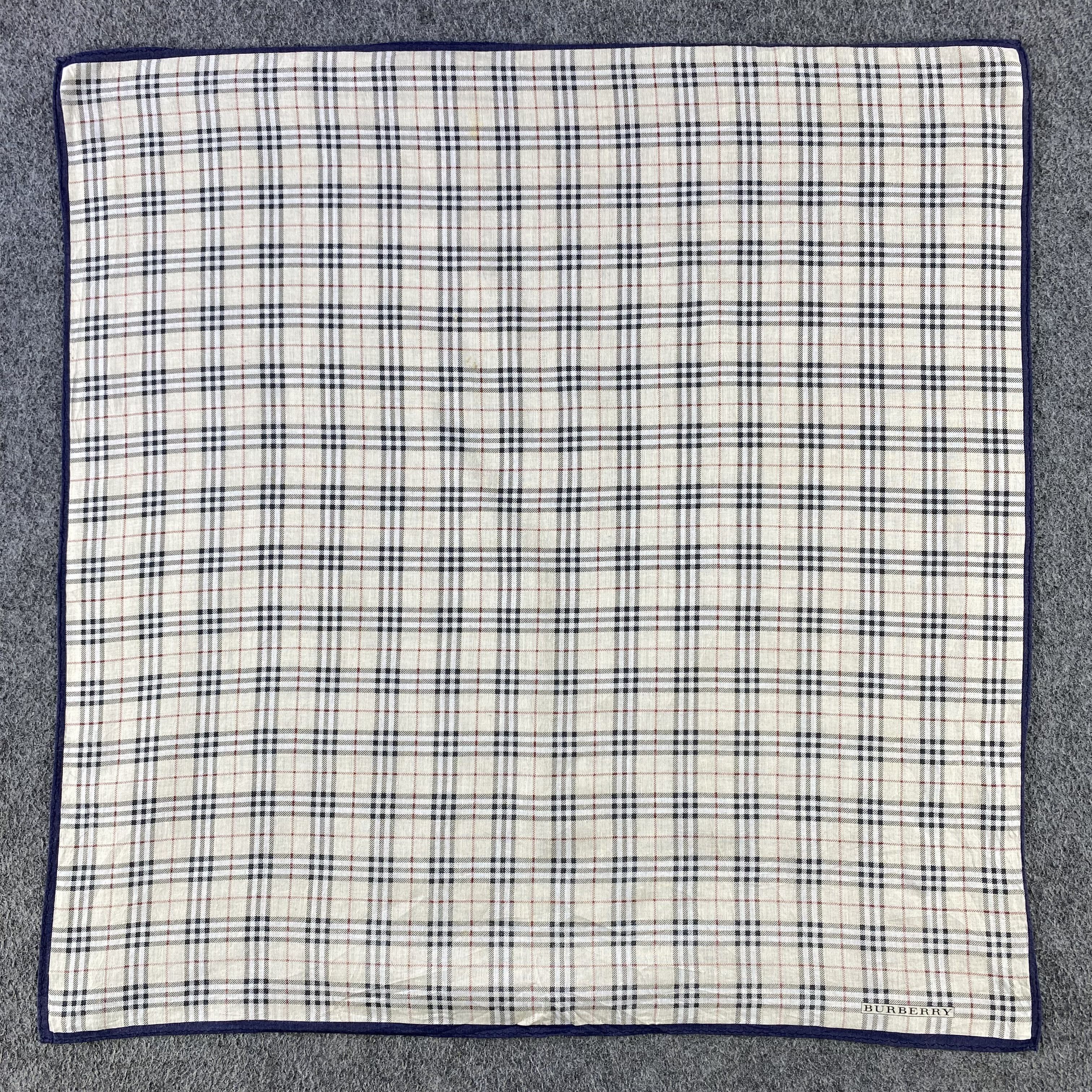 Burberry × Vintage Burberry Handkerchief/Neckerchief/Bandana HC701 Size ONE SIZE - 1 Thumbnail