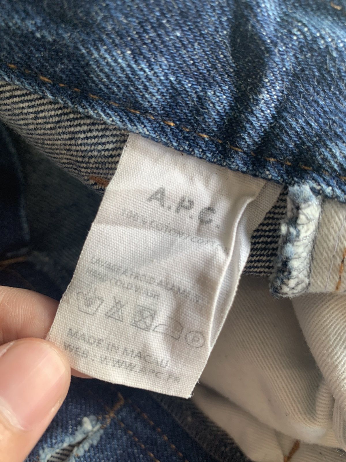 A.P.C. × Japanese Brand × Vintage A.P.C Selvedge Distressed Denim Size US 29 - 14 Thumbnail