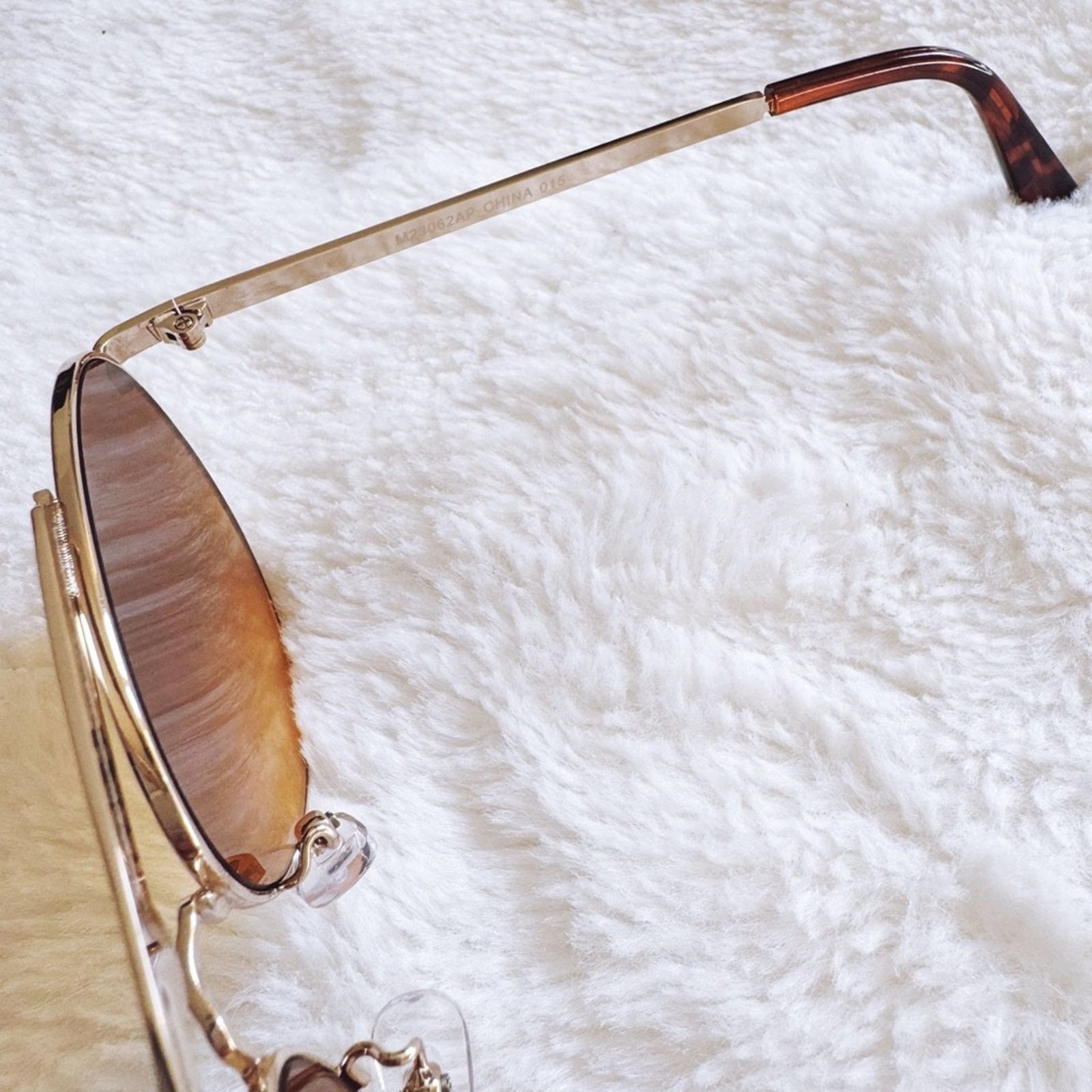 Other Doug Brown W/ Gold Rim Aviator Sunglasses Size ONE SIZE - 6 Thumbnail