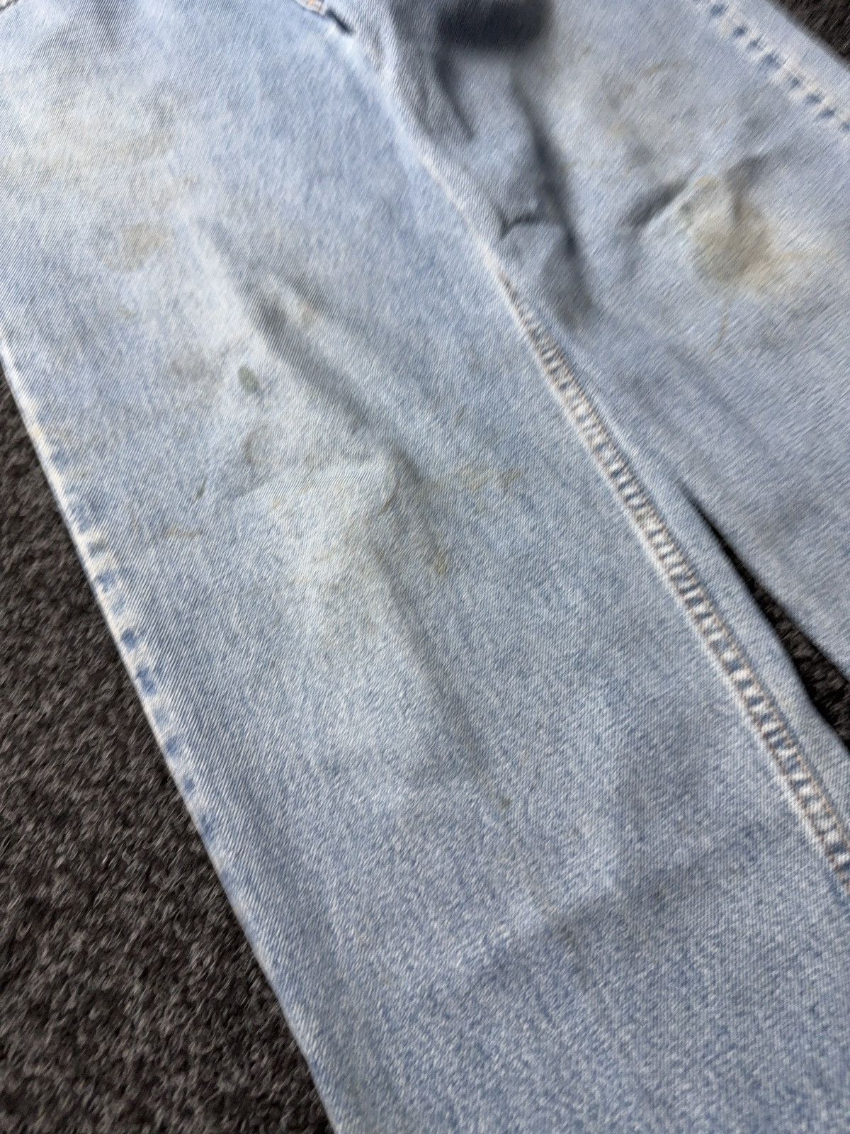 Levi's Vintage Clothing 90s Levi's 550 Distressed Dirty Relaxed Fit USA Retro Jeans Size US 35 - 4 Thumbnail