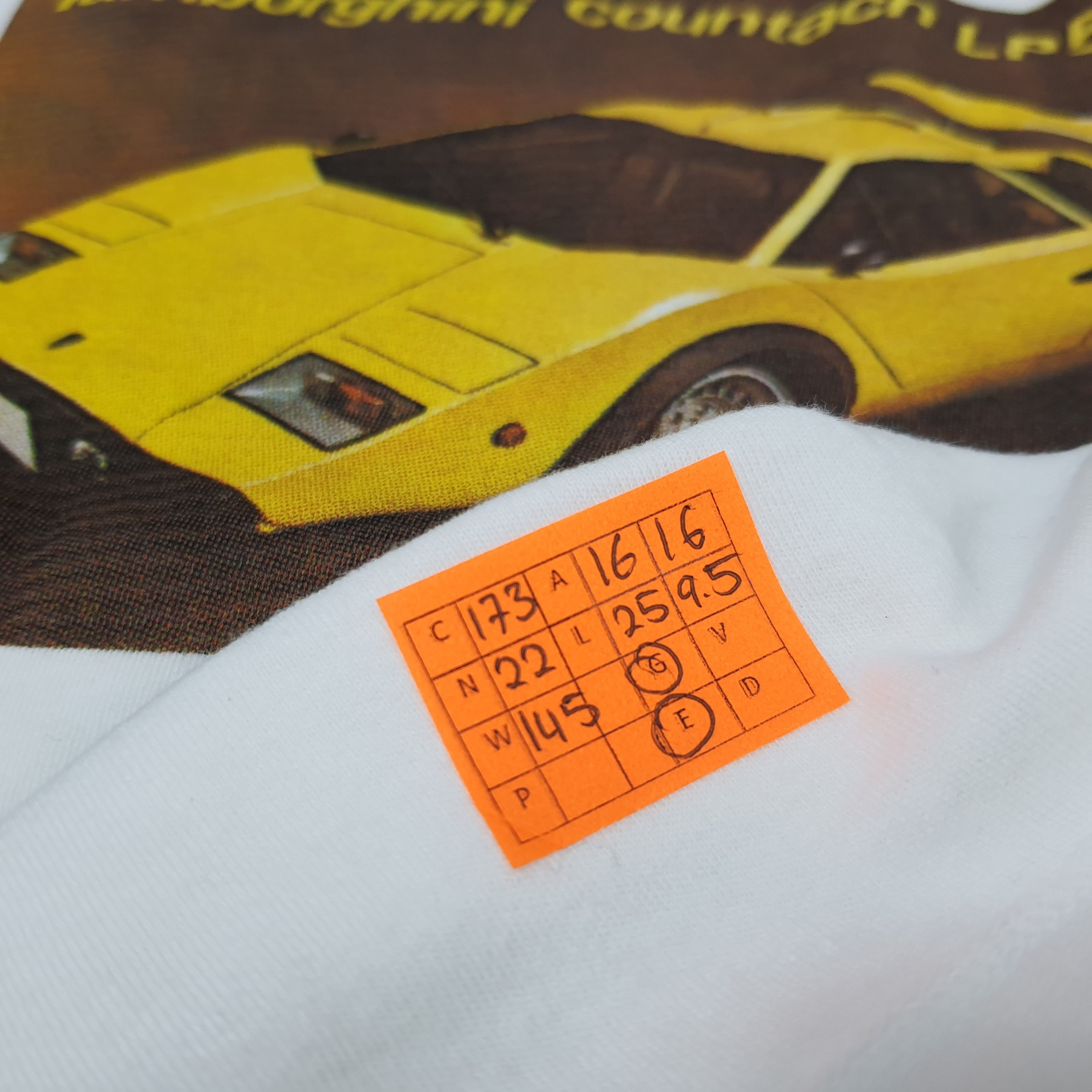 Vintage Vintage Lamborghini Countach LP500 Racing Classic Car Tshirt Size US XS / EU 42 / 0 - 7 Thumbnail