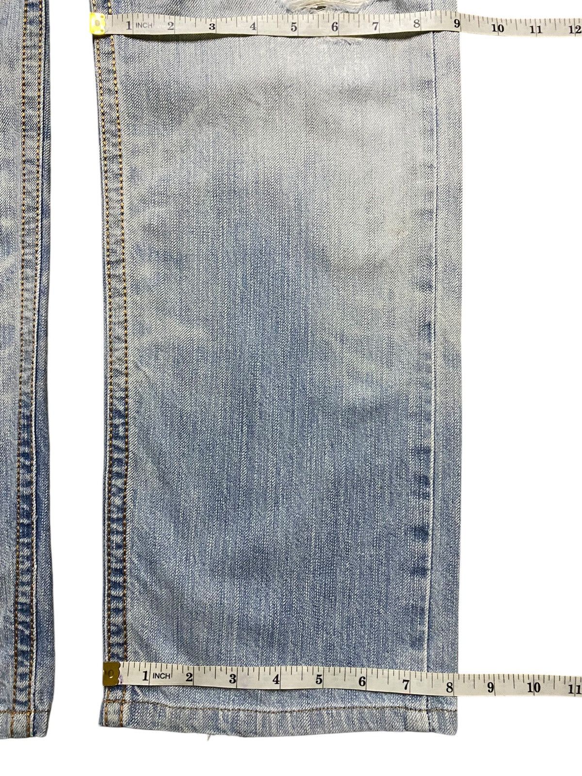 Edwin Vintage Edwin Light Wash Ripped Loose Jeans Size US 32 / EU 48 - 15 Thumbnail