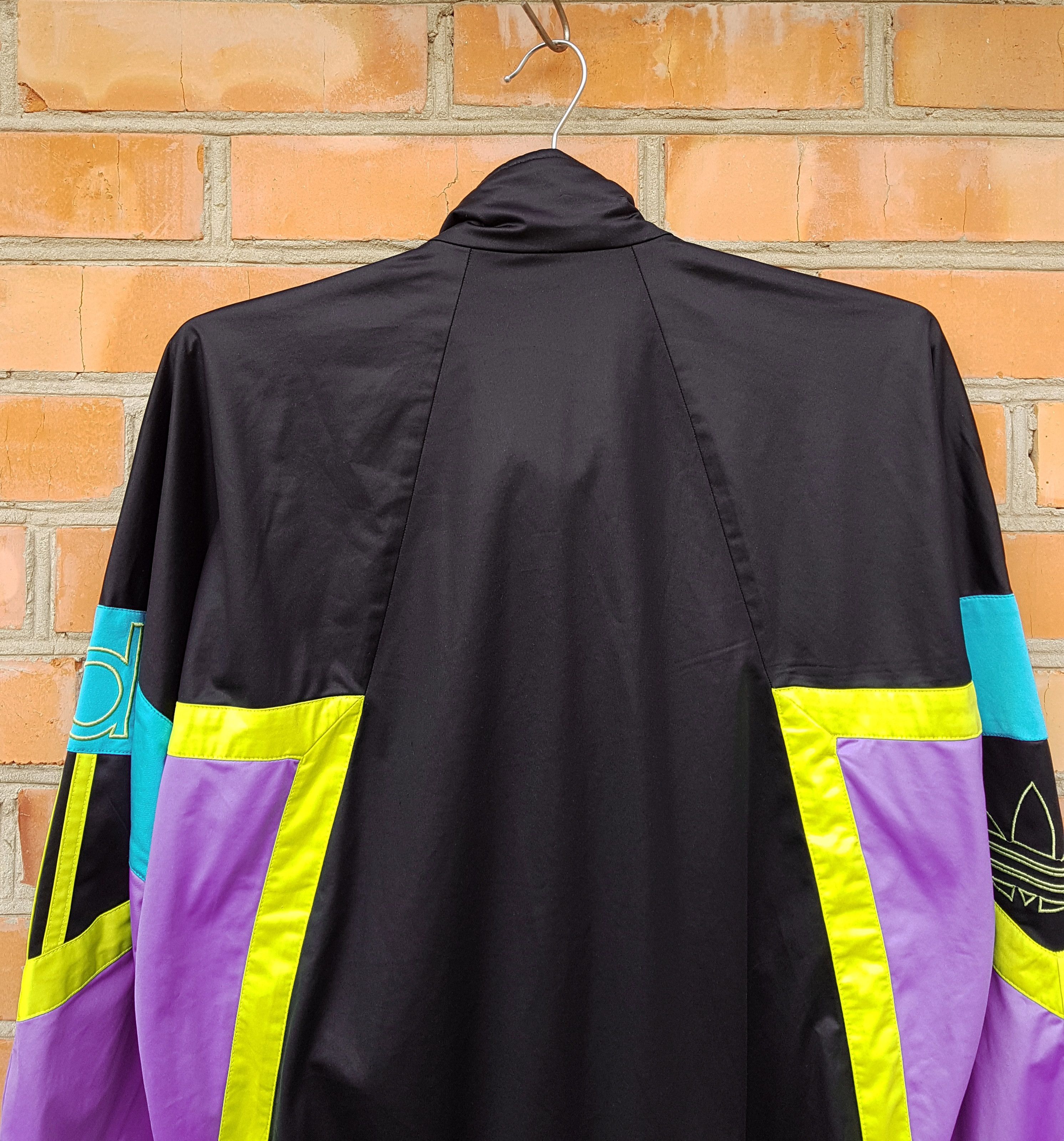 Adidas Vintage Adidas Retro Full Zip Track Top Jacket sz M Size US M / EU 48-50 / 2 - 7 Thumbnail