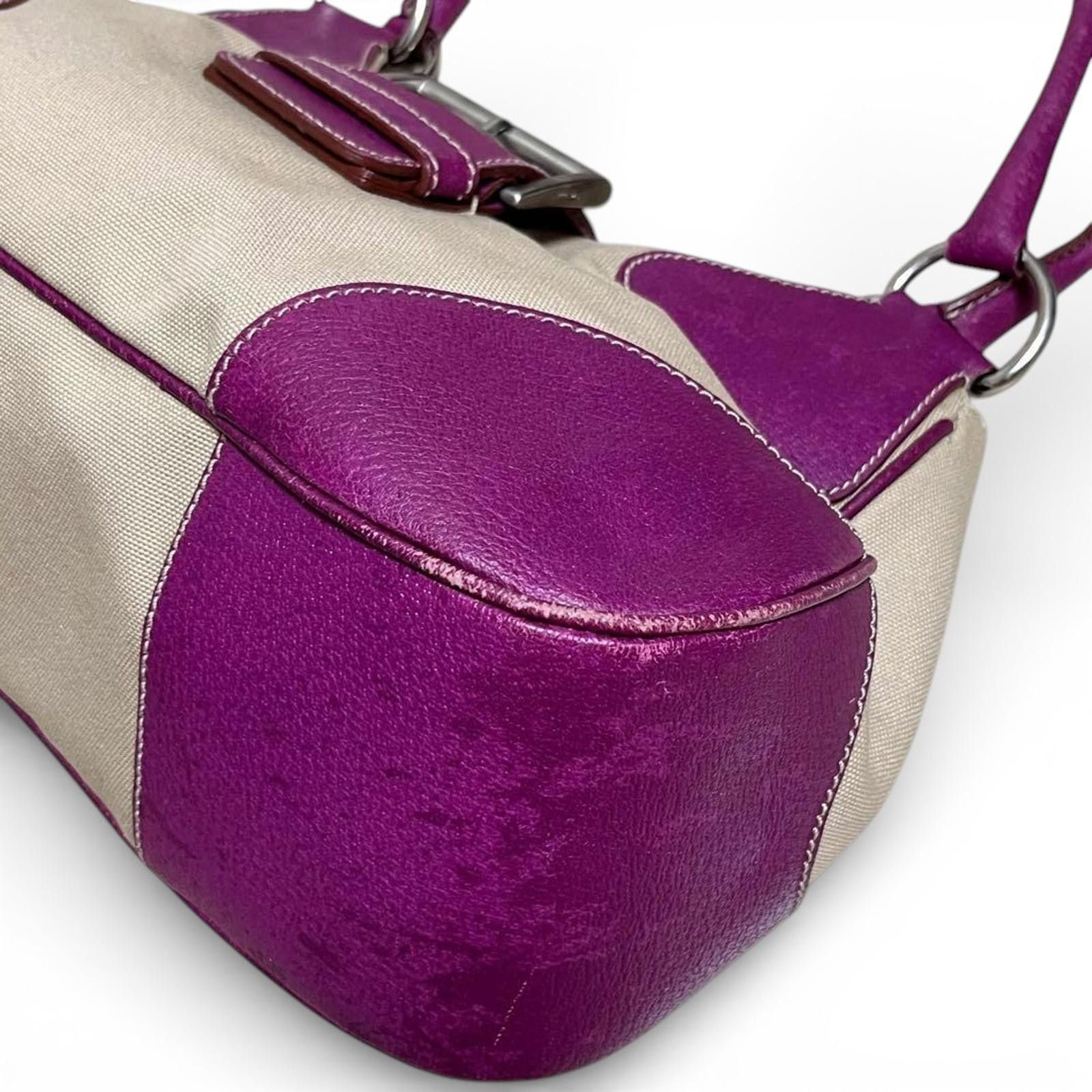 Prada Prada - Beige Purple Leather Handbag Buckle Detail Size ONE SIZE - 7 Thumbnail