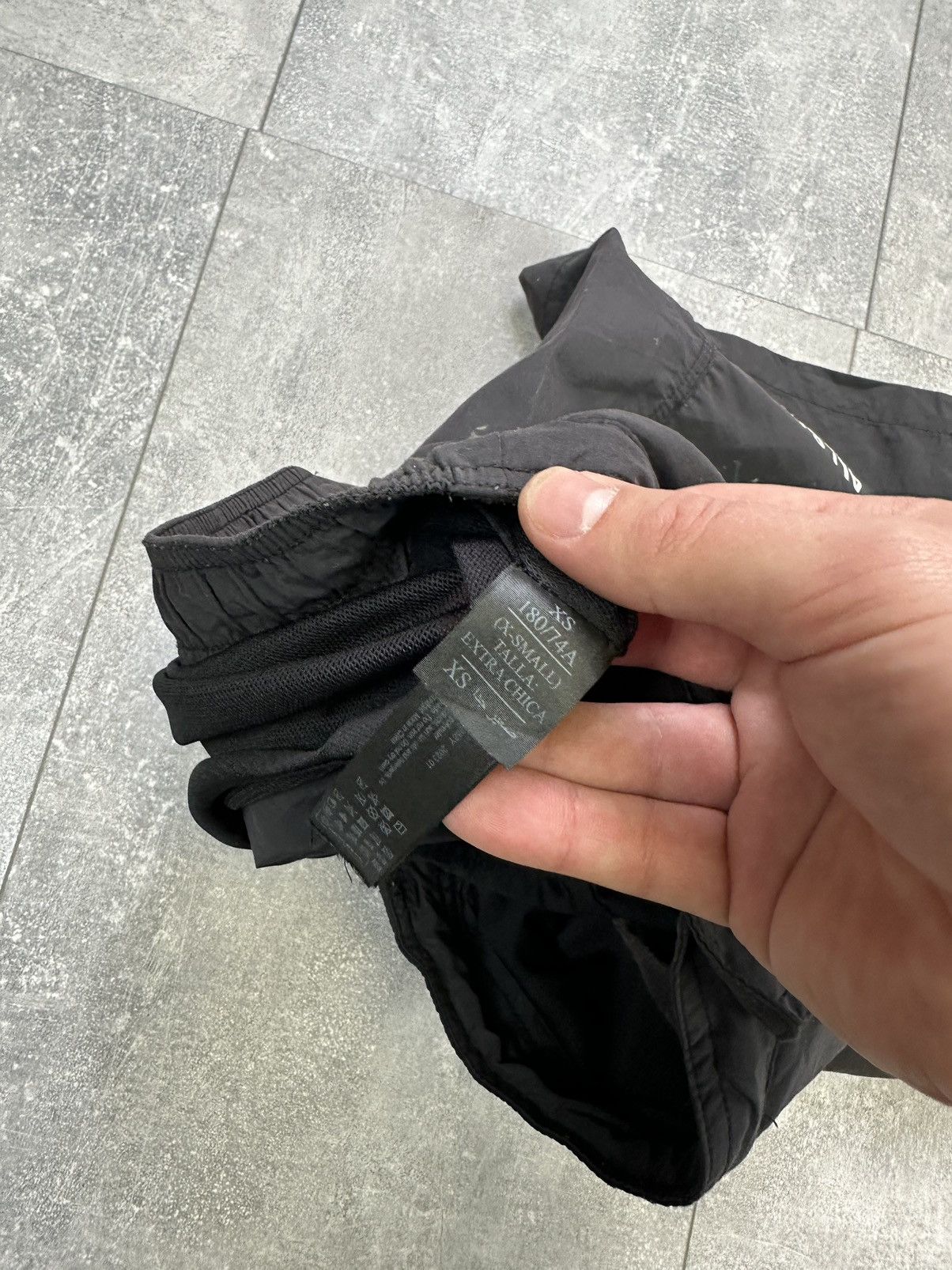 Allsaints Men’s Allsaints swim wear distressed shorts Size US 28 / EU 44 - 10 Thumbnail