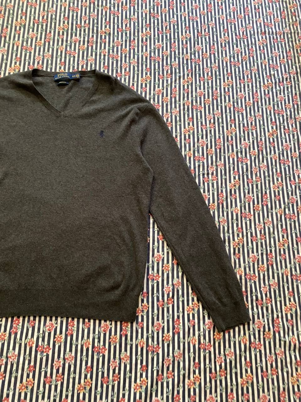 Polo Ralph Lauren Vintage Polo Ralph Lauren V-Neck Sweater Size M Size US M / EU 48-50 / 2 - 7 Thumbnail
