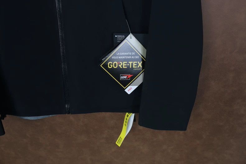 Arc'teryx Arcteryx RALLE Jacket Black Hooded Size US L / EU 52-54 / 3 - 5 Thumbnail