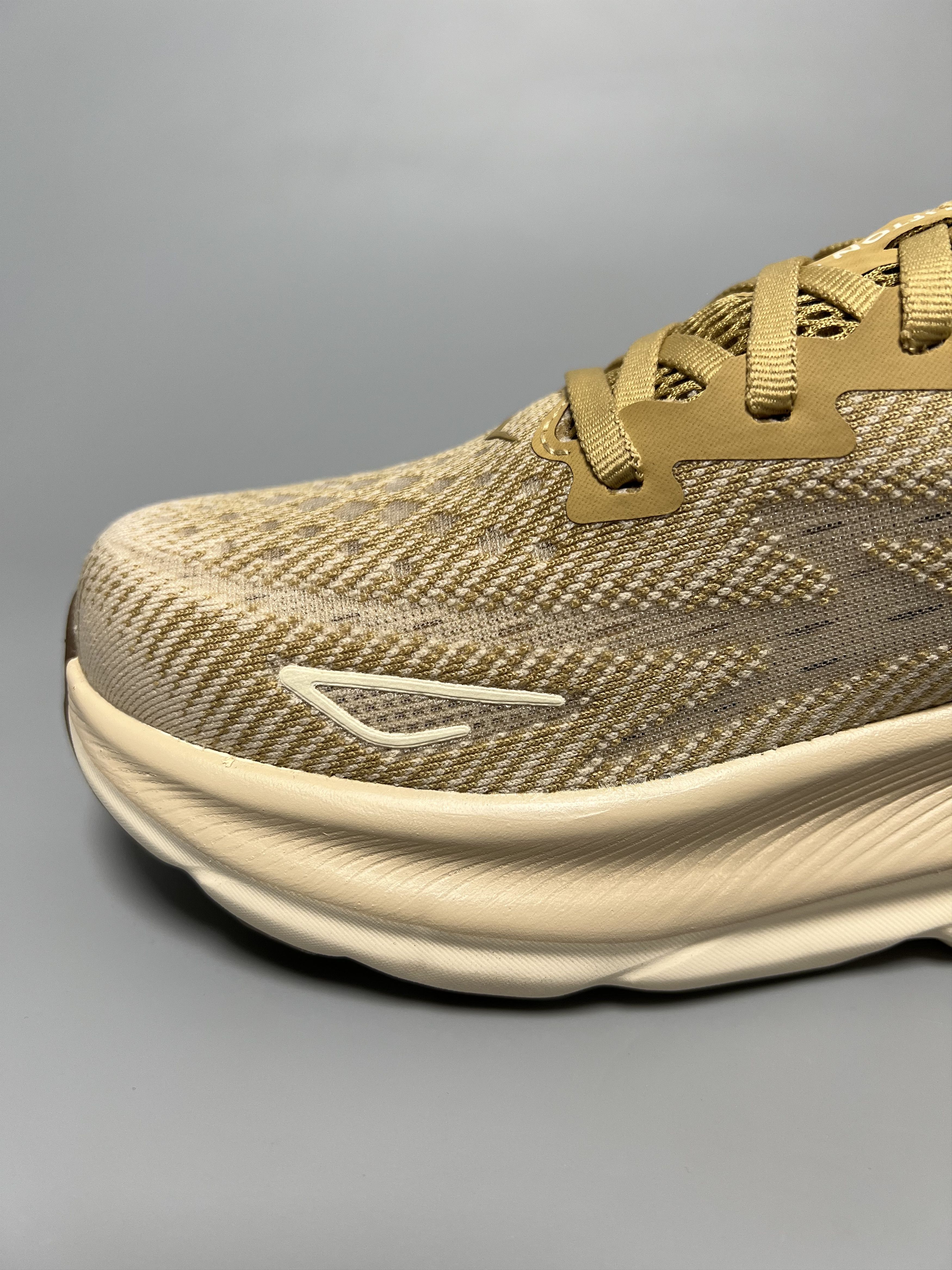 Hoka 9D Hoka One One Clifton 9 Running Shoes Walking Gym Size US 9 / EU 42 - 10 Thumbnail