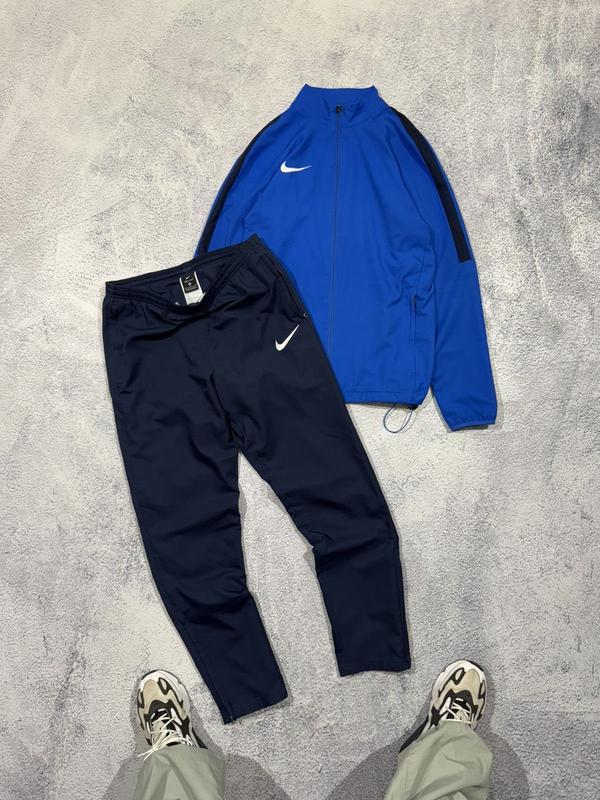 Nike × Vintage Vintage Nike tracksuits nylon jacket and pants men’s M Y2K Size 36R - 1 Thumbnail
