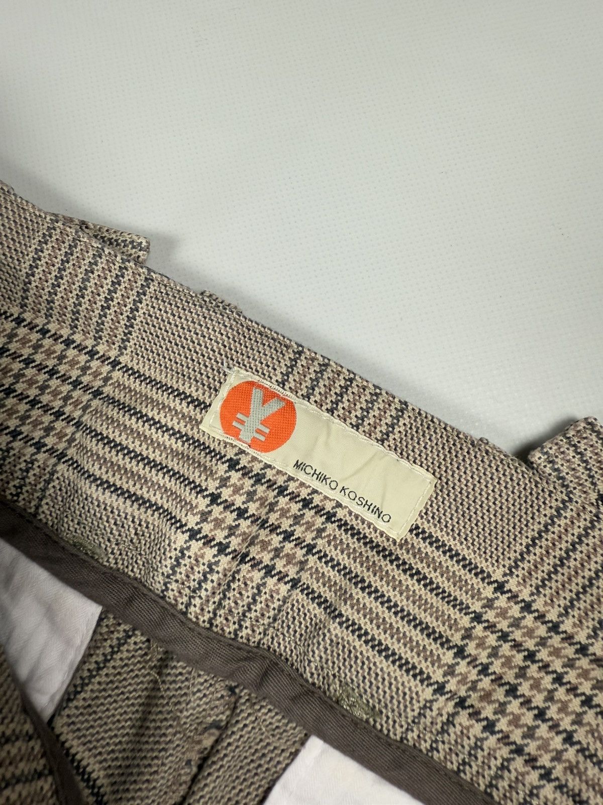 Japanese Brand × Michiko Koshino Michiko Koshino Ladies Plaid Cropped Chino Pants Trousers Size 26" / US 2 / IT 38 - 14 Thumbnail