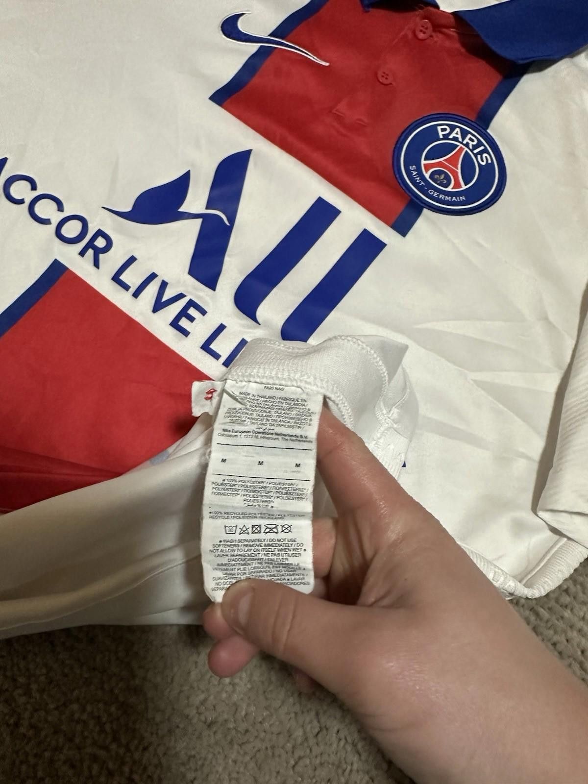 Nike Paris Saint-Germain 2020/21 Away Football Shirt Socc Jersey Size US M / EU 48-50 / 2 - 7 Thumbnail