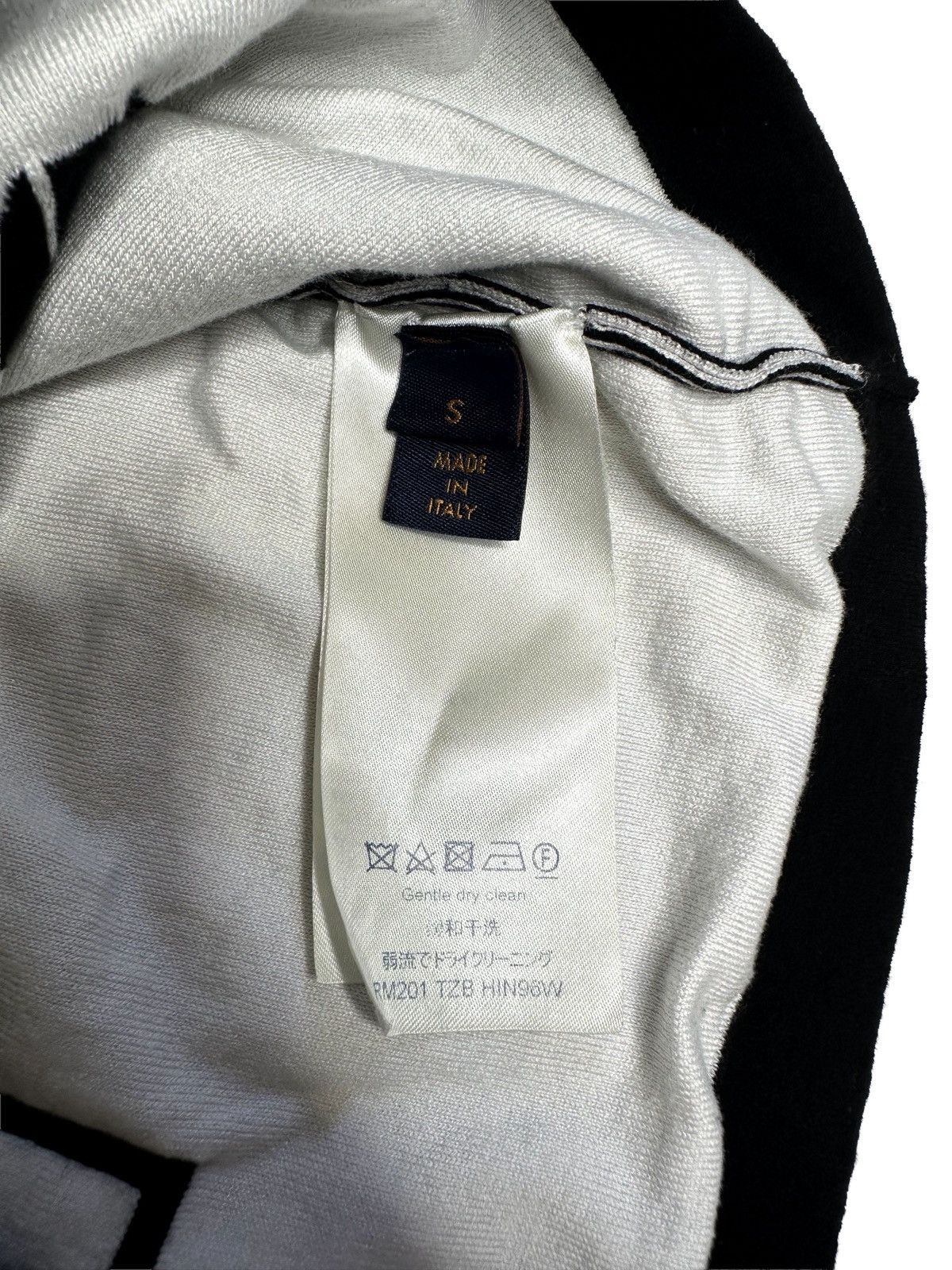 Louis Vuitton Louis Vuitton article de voyage 2020 black tee Size US S / EU 44-46 / 1 - 4 Thumbnail