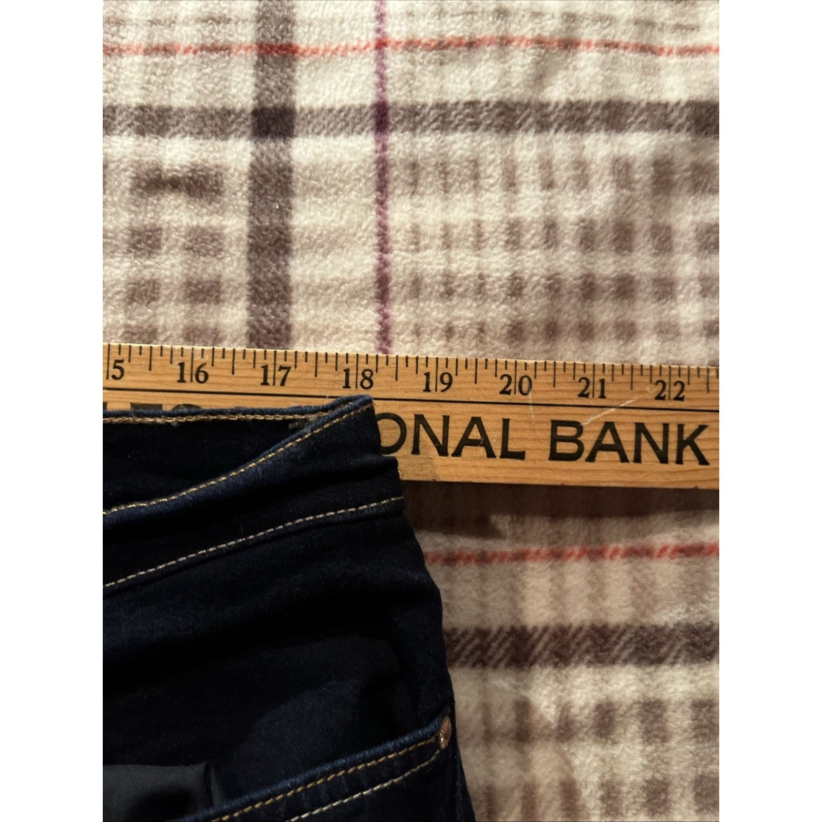 Gloria Vanderbilt Gloria Vanderbilt Jeans Plus18 36x30 Long Amanda Blue Denim Size 40" / US 18 - 8 Thumbnail