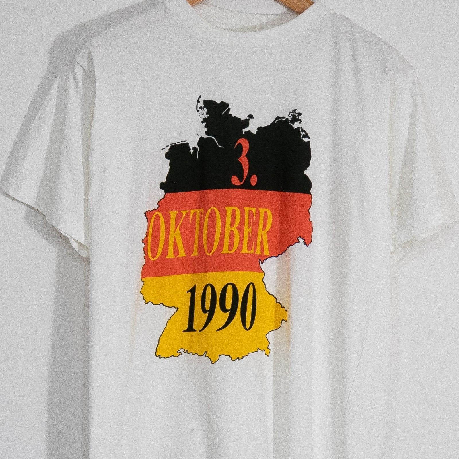 Vintage Vintage 90s German Reunification T Shirt XL - Single Stitch Size US XL / EU 56 / 4 - 2 Thumbnail