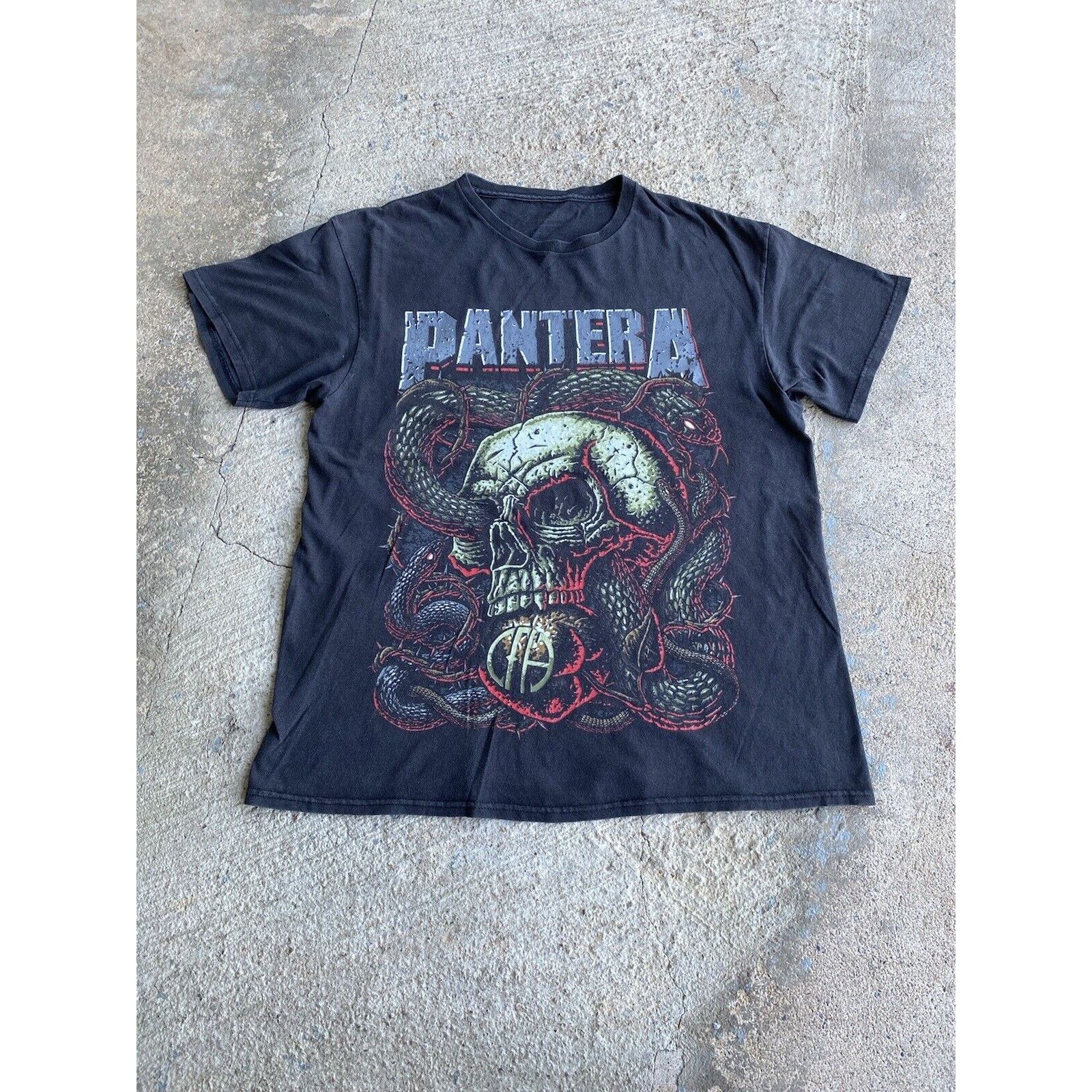 Band Tees Pantera Bravado Skull Snake Band Tee Metal T Shirt Medium Size US M / EU 48-50 / 2 - 1 Thumbnail